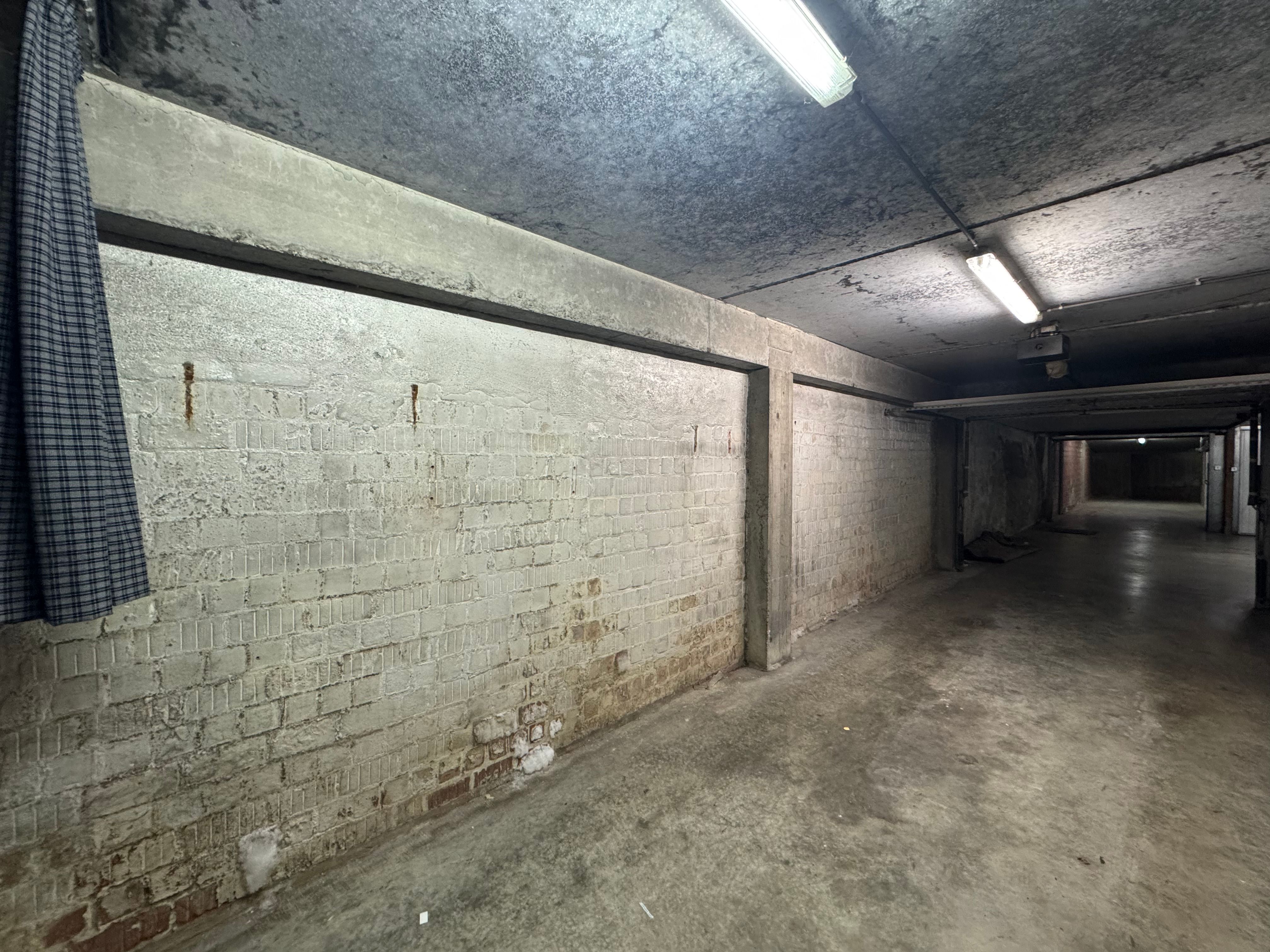 Garagebox in stadscentrum Oostende foto 4