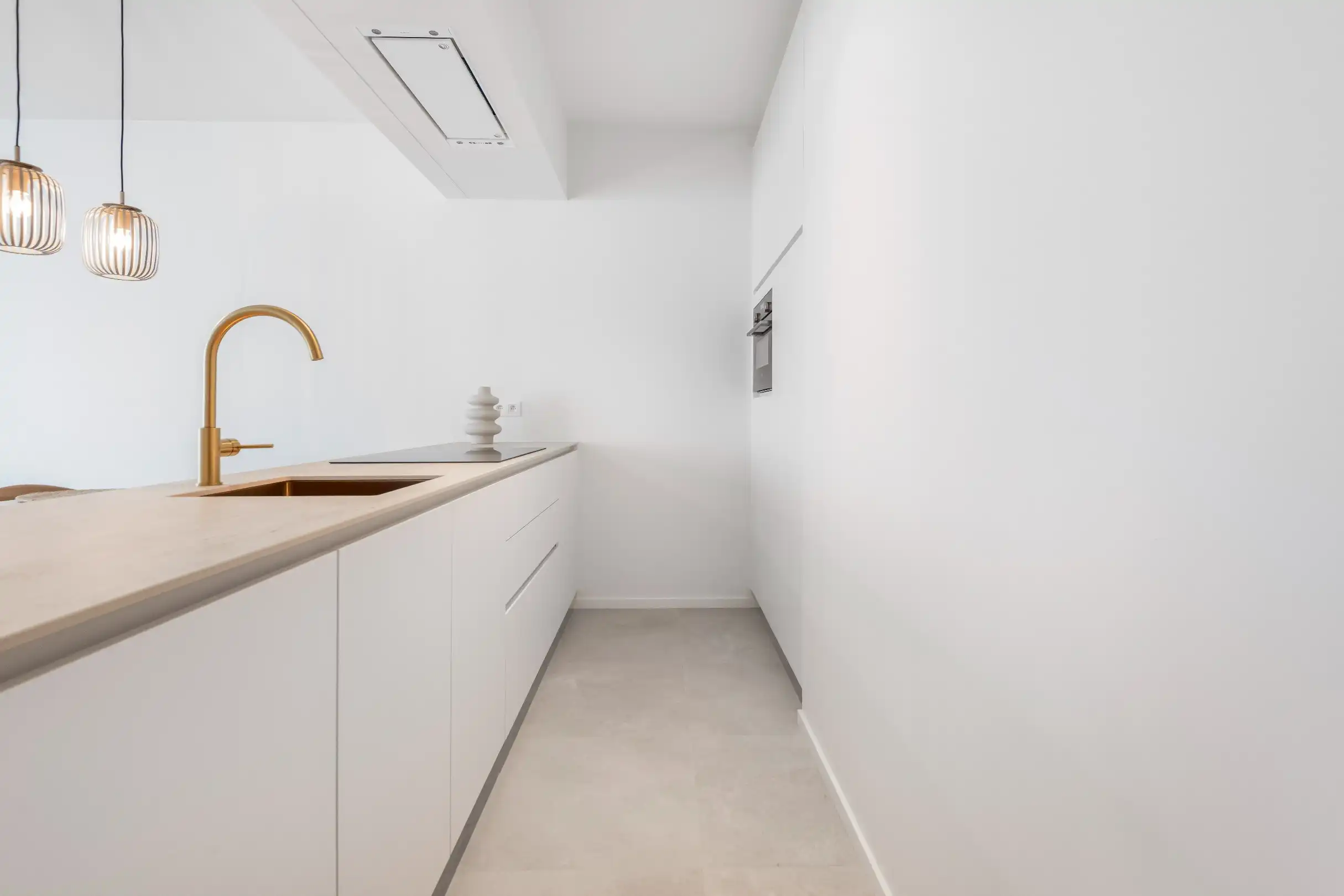 Nieuwbouw appartement, gelegen vlakbij de Lippenslaan en Duinenwater. foto 6