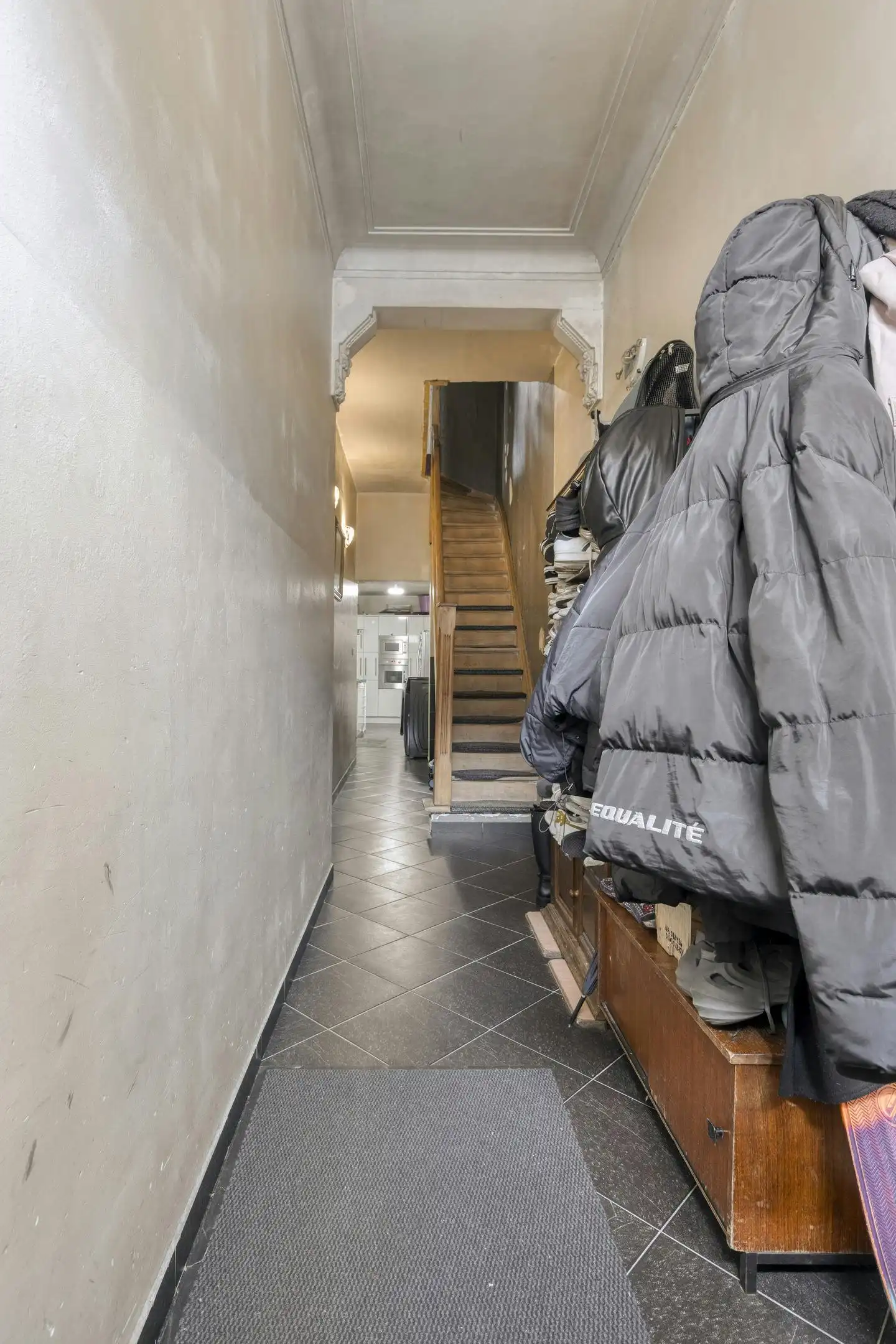 Huis met 6 slaapkamers te koop in Deurne!  foto 4