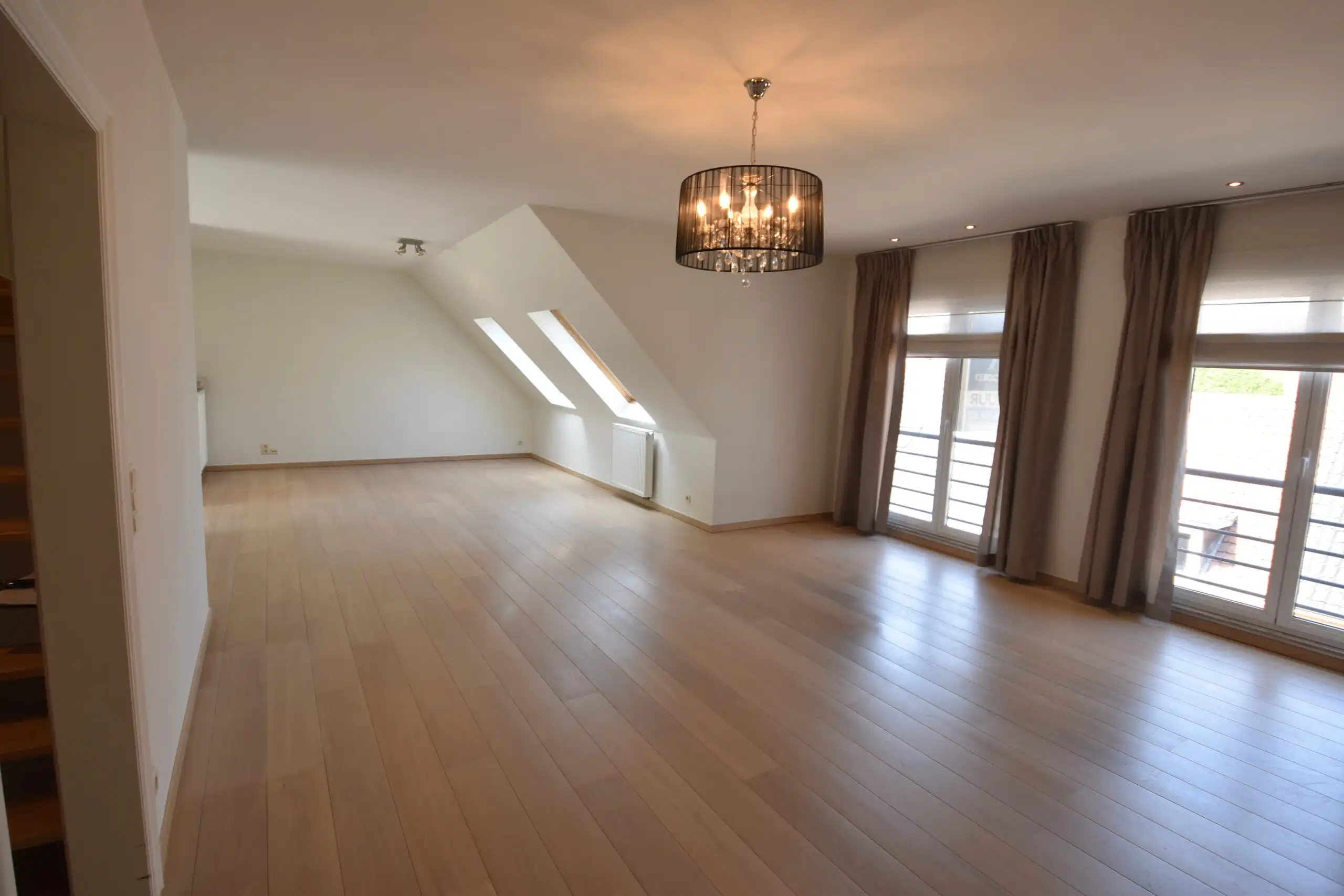 Duplexappartement – Centrum Beveren – Ruimtelijk, luxe en instapklaar foto 3