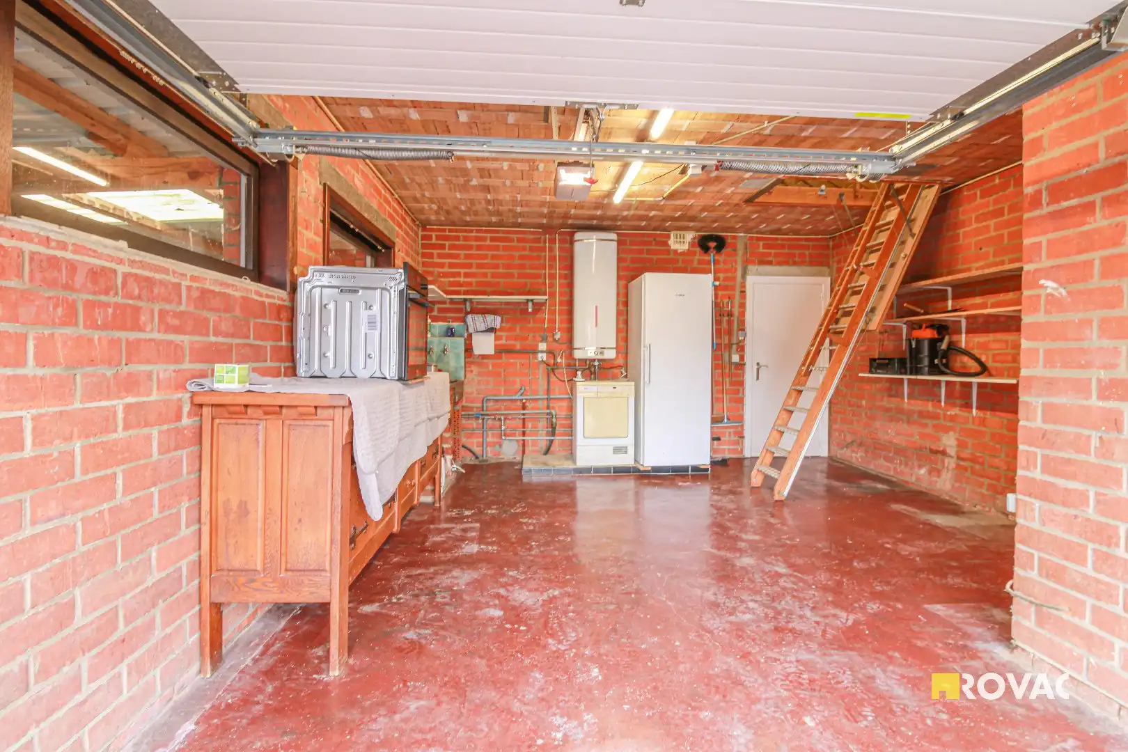 Alleenstaande bungalow op rustige hoekligging nabij provinciedomein ’t Veld te Ardooie! foto 13