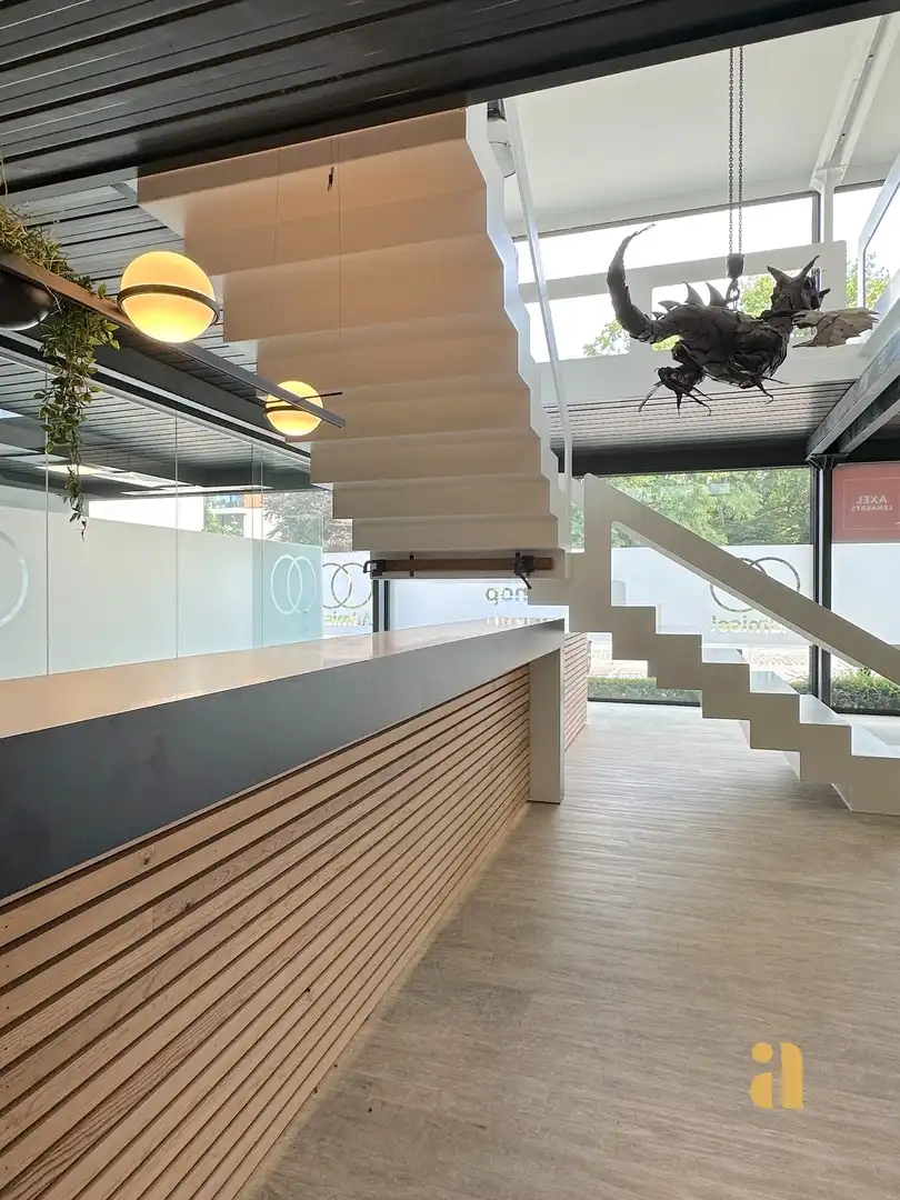 Architecturale kantoorruimte op toplocatie foto 7