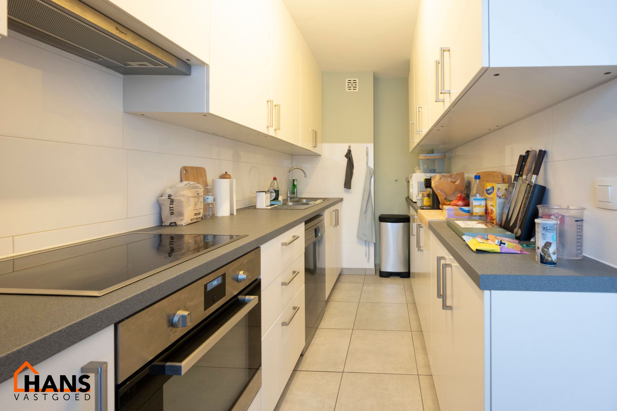 Gelijkvloersappartement met garagebox. foto 5