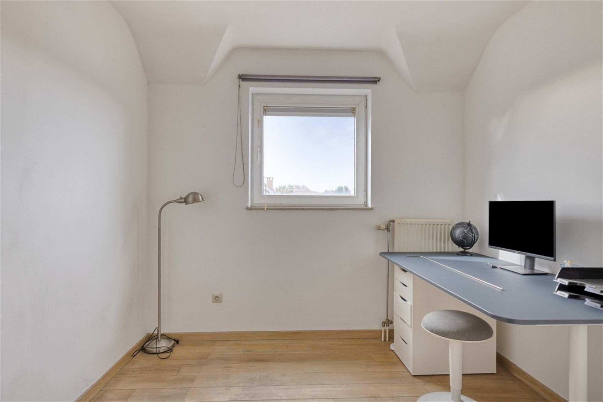 VERKOCHT:    Gezellig 2-slaapkamerappartement in Denderleeu foto 11