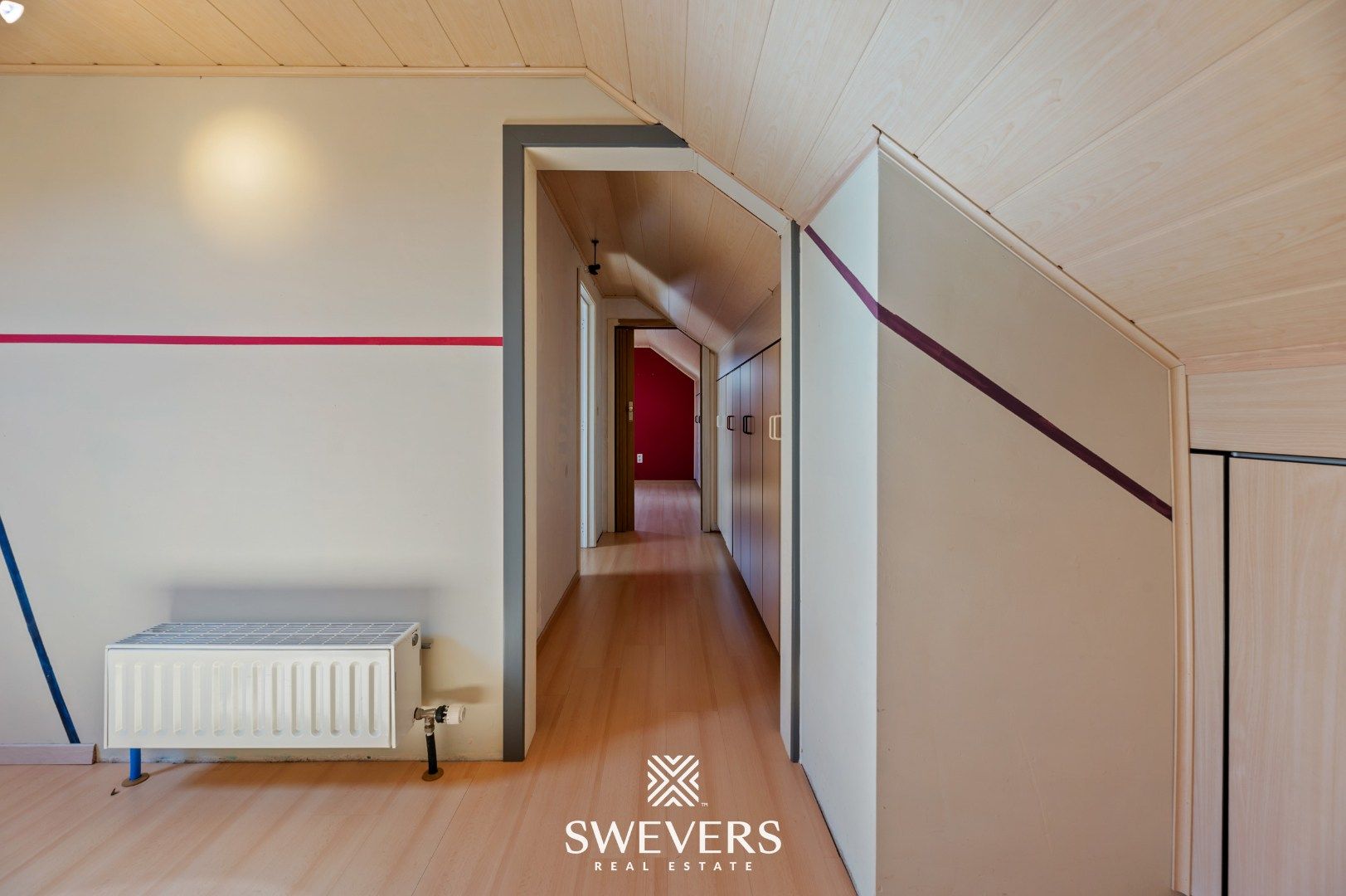 Riante splitlevelwoning op ruim perceel foto 24