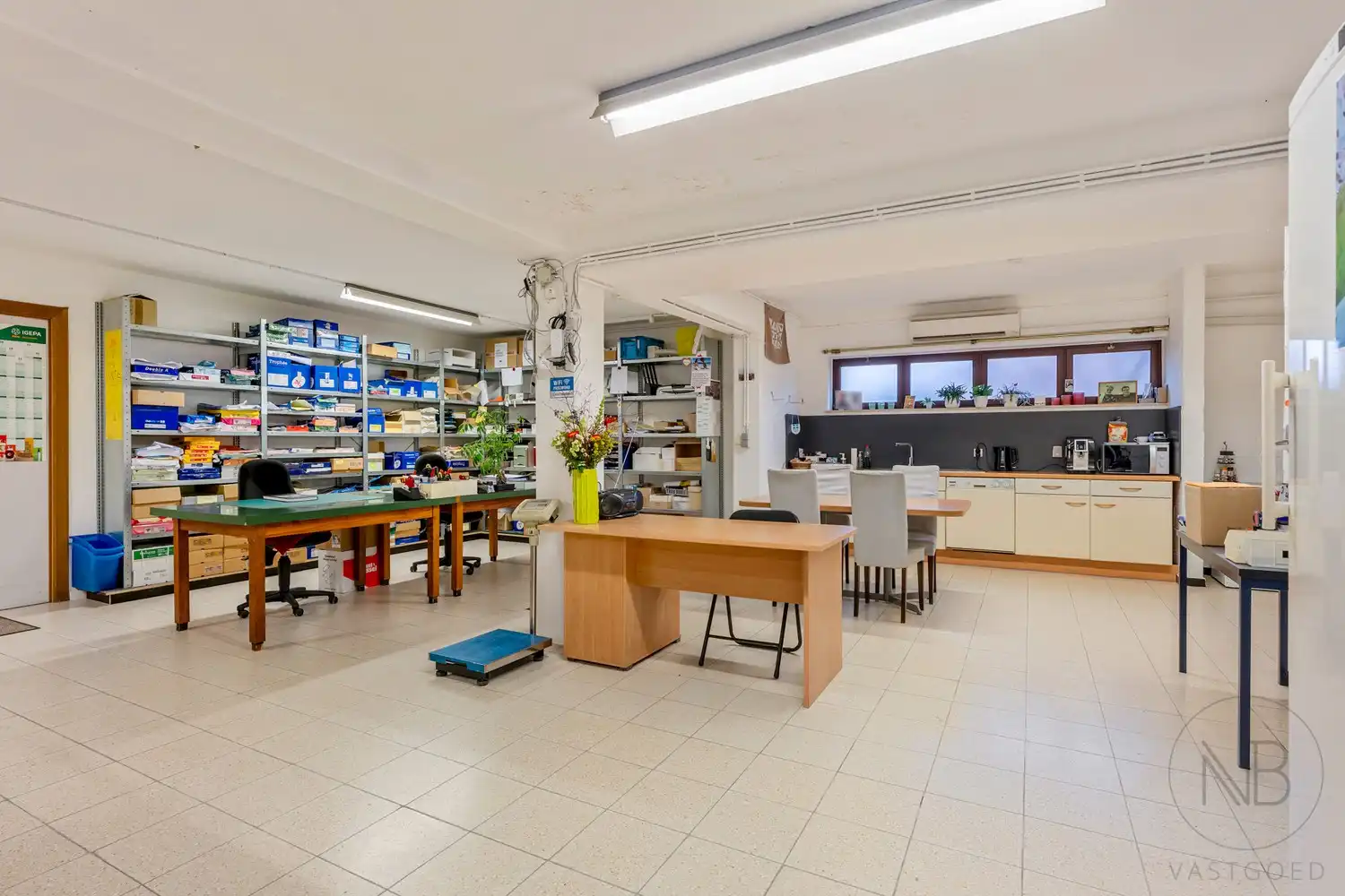 Veelzijdig commercieel gebouw met woonst op goede locatie in Driehoeven foto 7