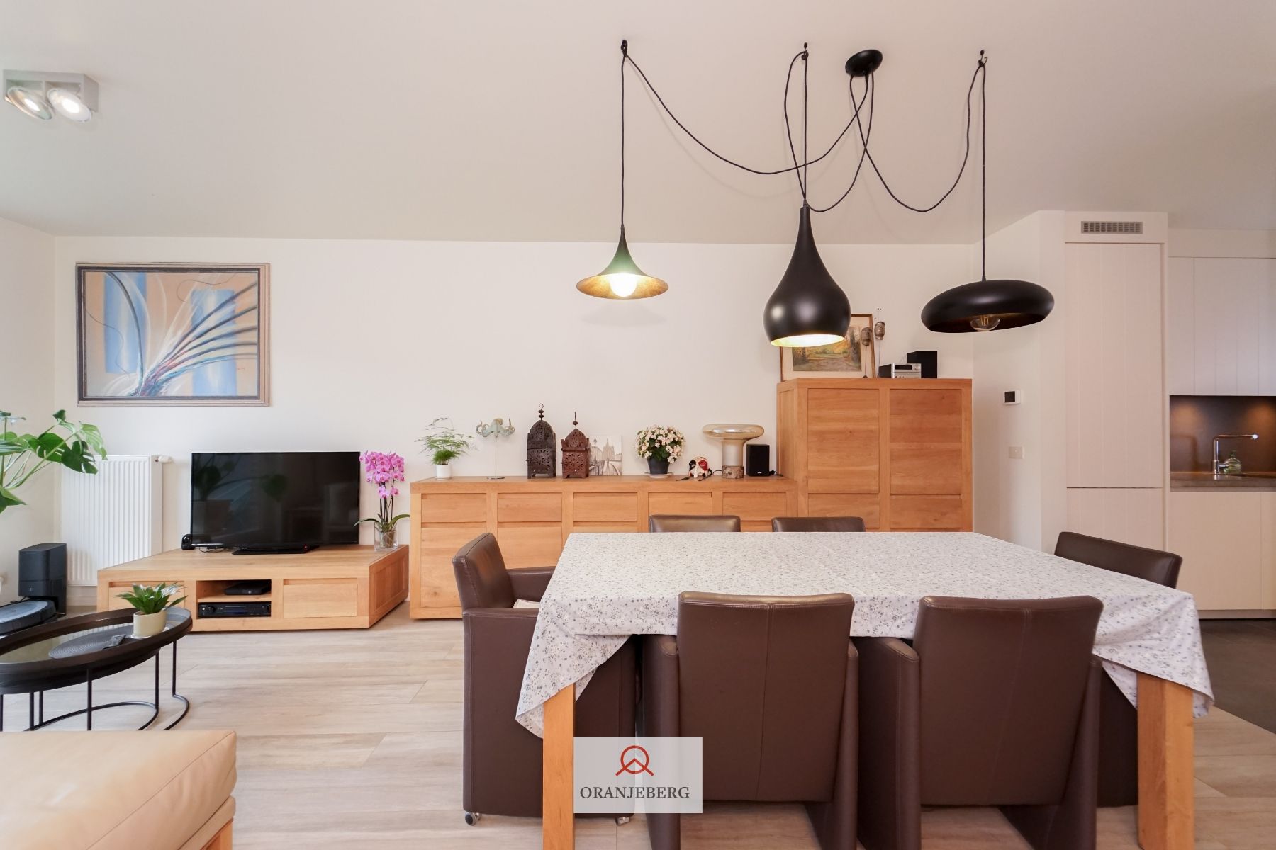Energiezuinige woning met 4 slpk's en tuintje foto 10