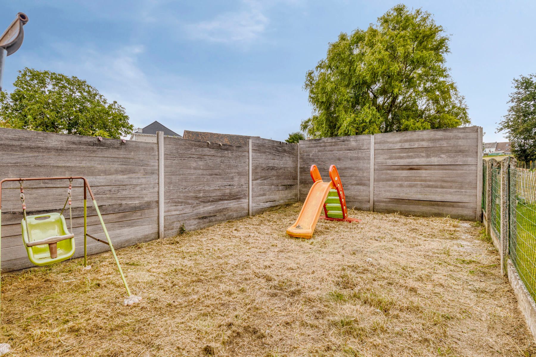 Te renoveren woning met zuidgerichte tuin foto 23