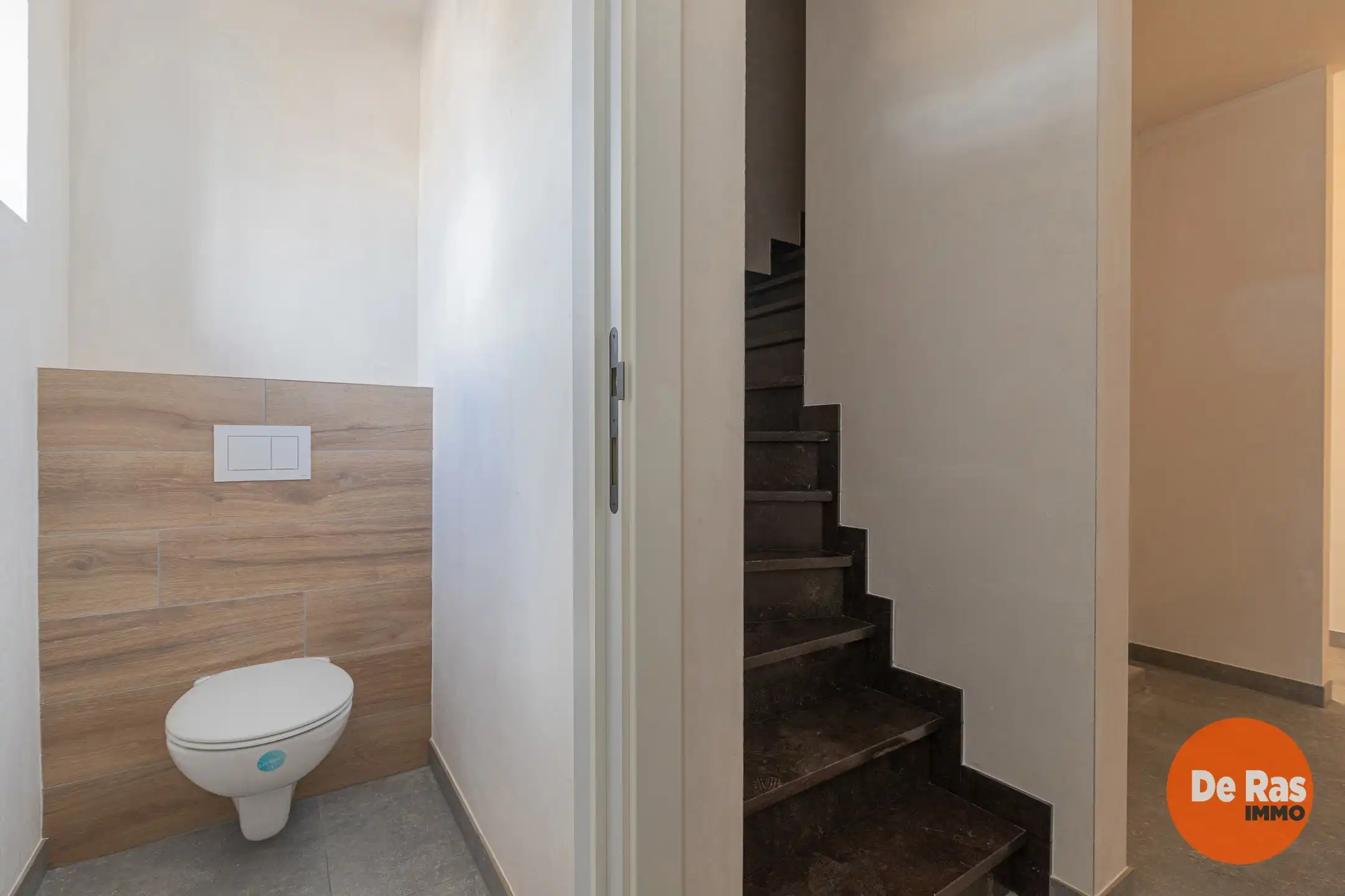 LEDE - Mooie pastorijwoning in centrum - 6% BTW mogelijk! foto 11