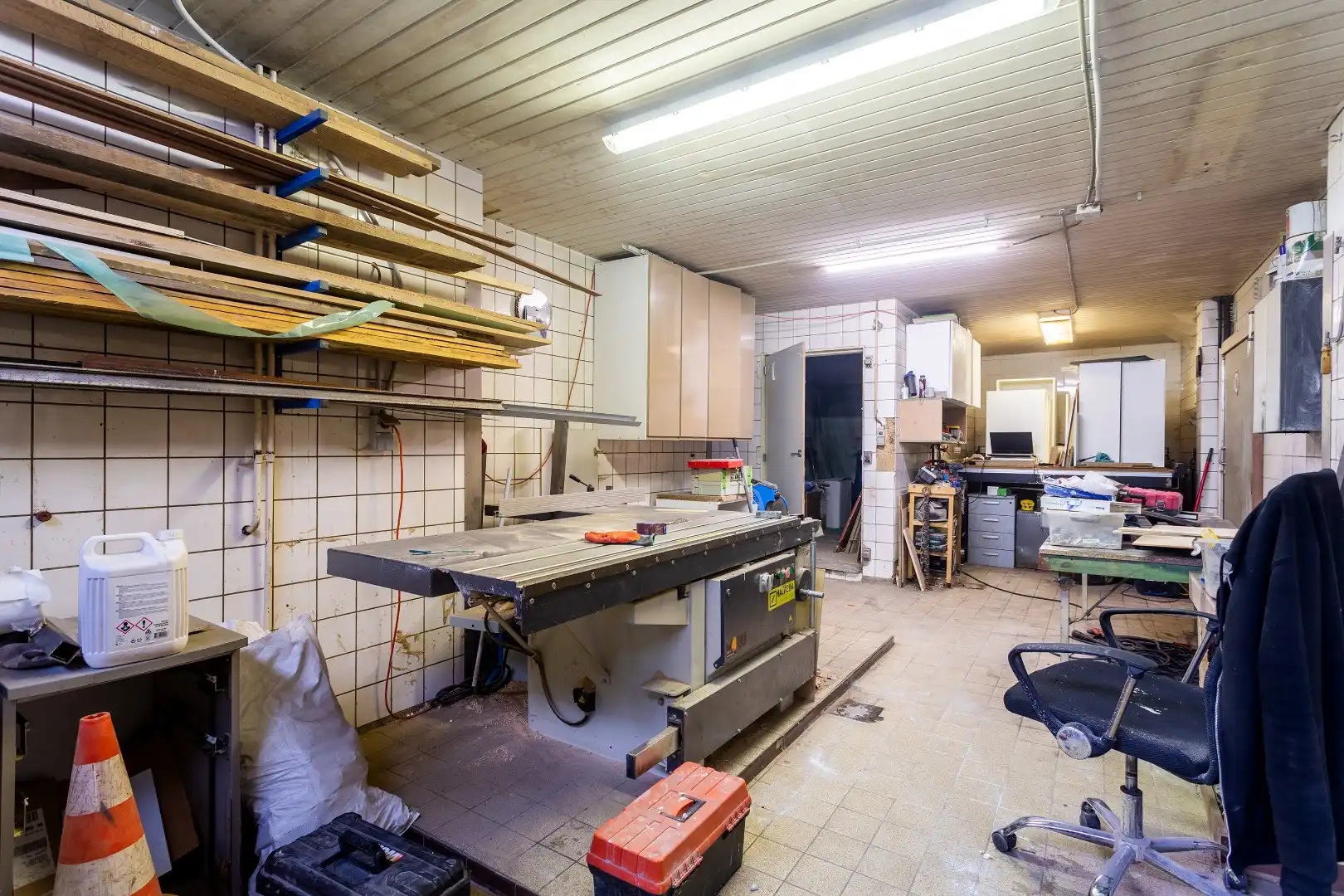 Woning met ruime garage en twee terrassen nabij Park Spoor Noord foto 18