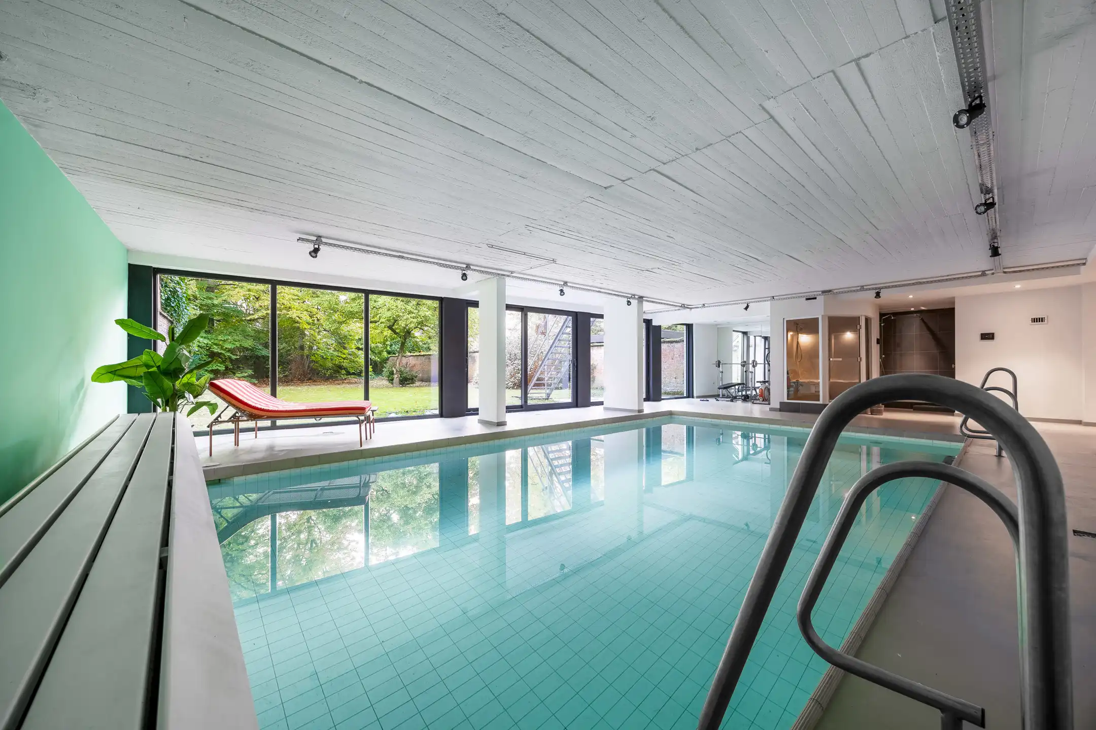 Duplex met zwembad en tuin op uitstekende locatie in Berchem foto 31