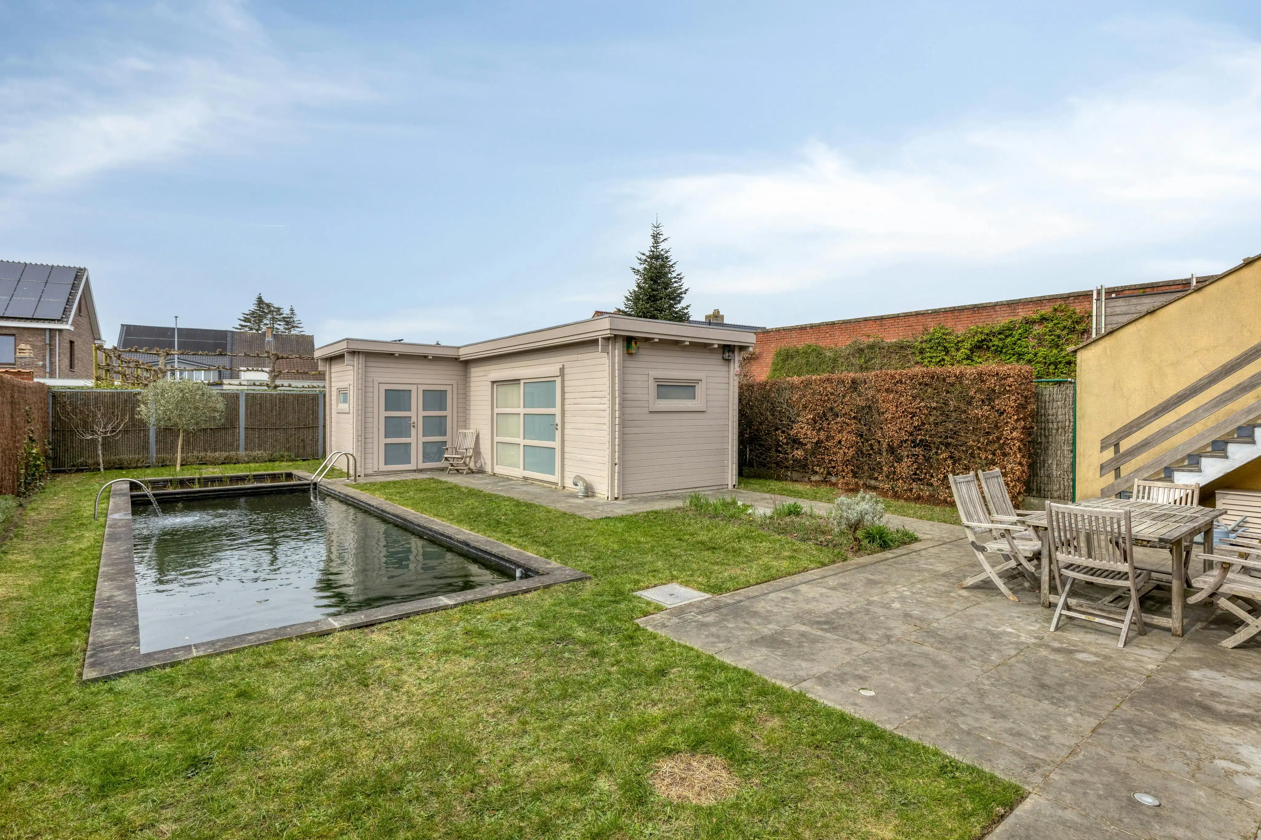 Halfopen woning te koop in doodlopende straat te St-Michiels foto 4