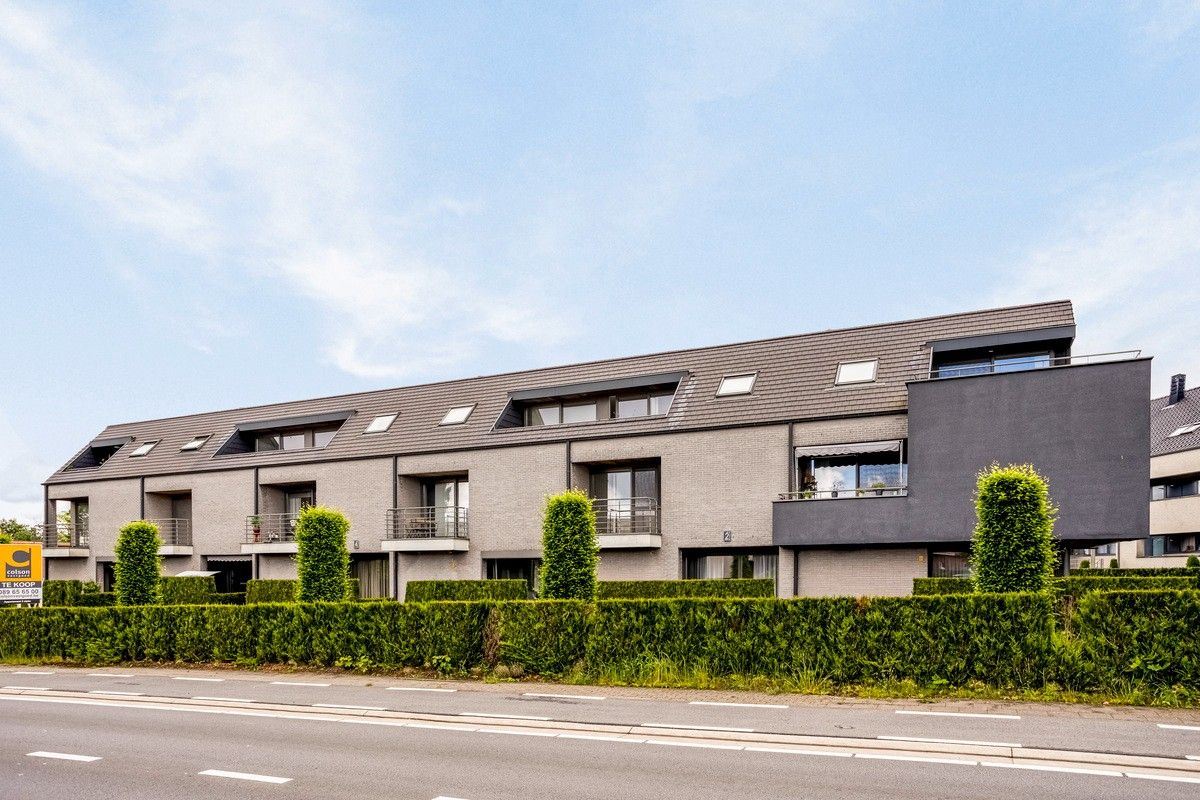 Appartement met 2 slaapkamers en 2 terrassen te huur in As foto {{pictureIndex}}