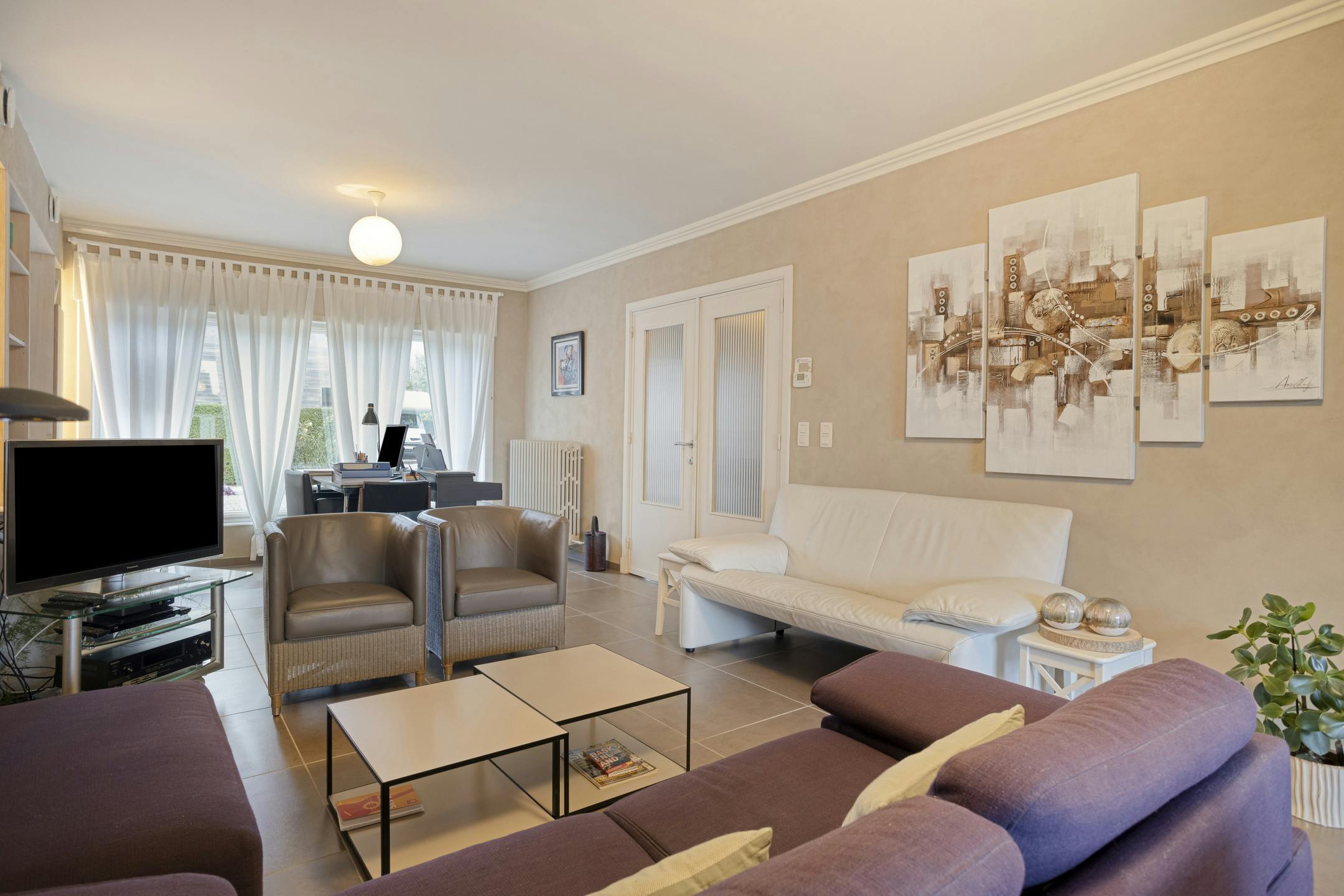 Energiezuinige woning met 3 slaapkamers, garage en tuin. foto 13