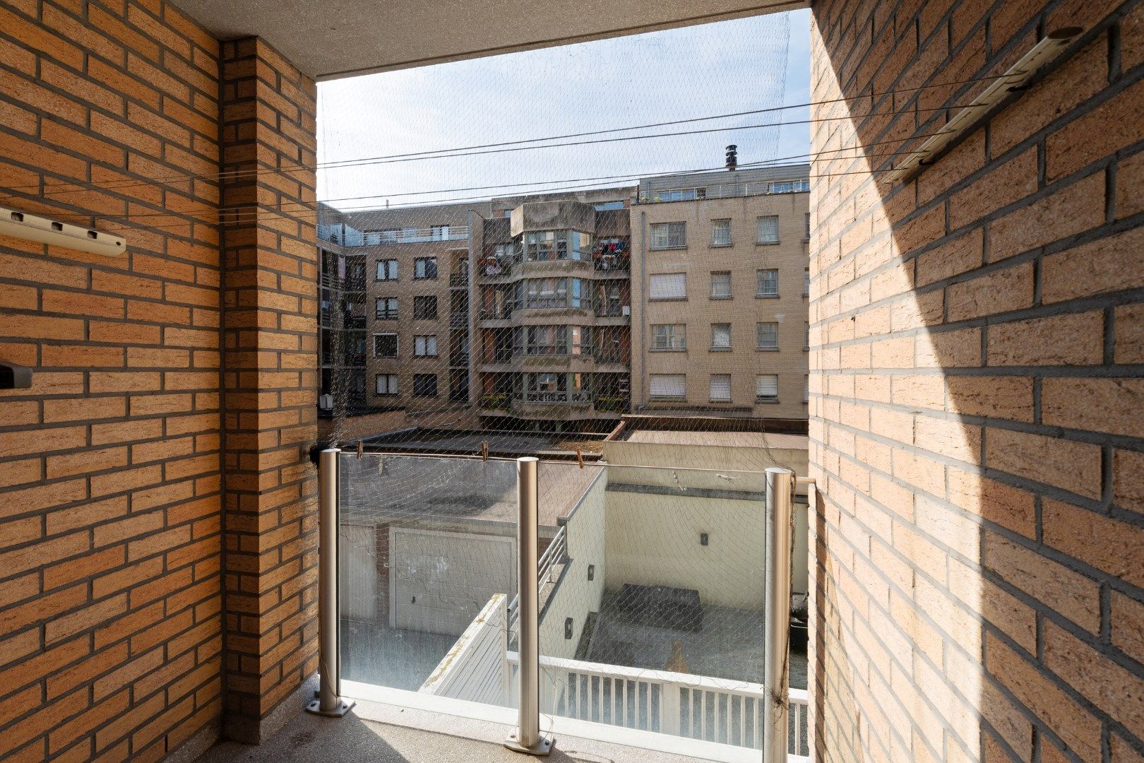 stijlvol gerenoveerd appartement met 2 slaapkamer foto 13