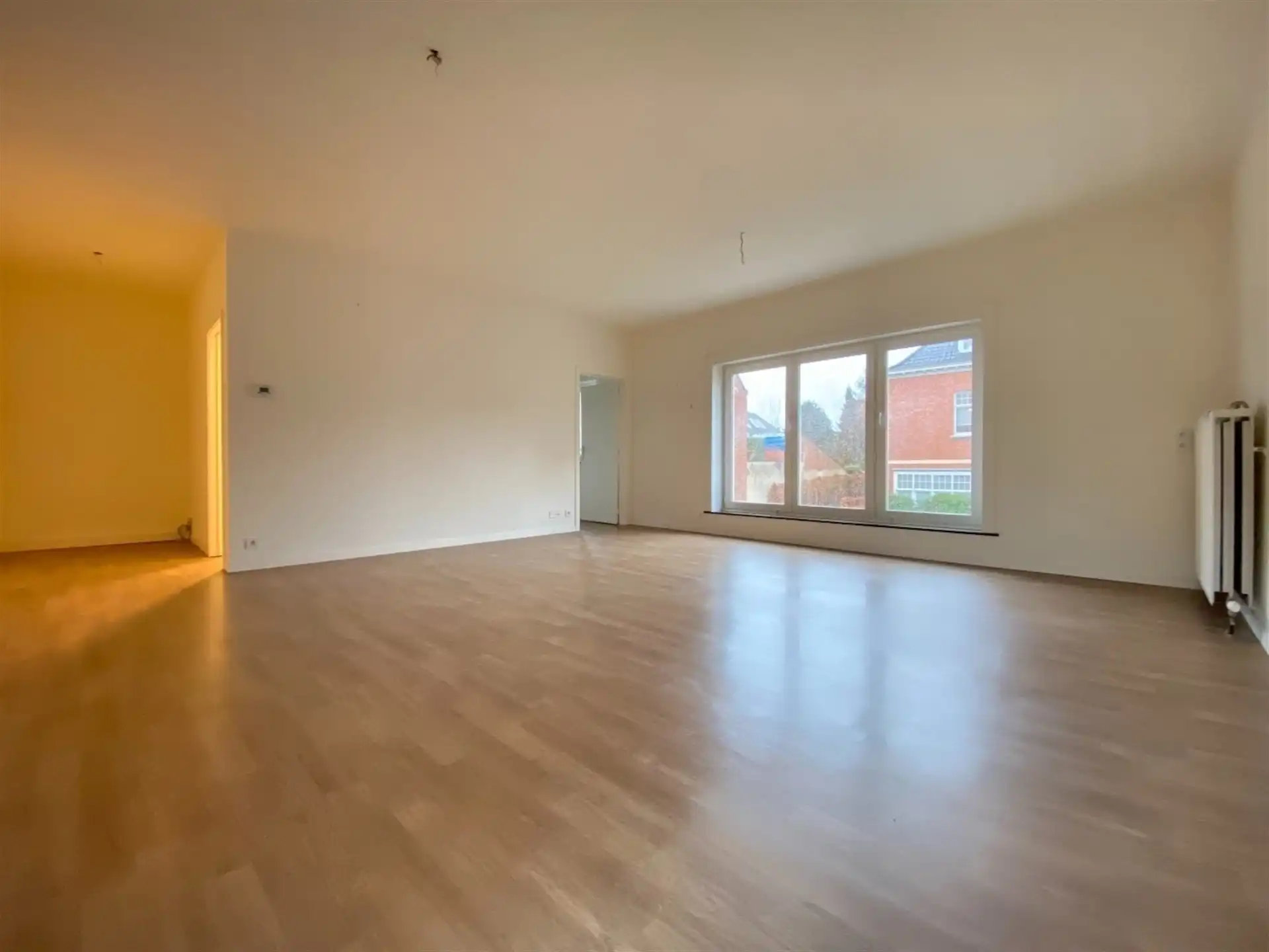 Gunstig gelegen opgeknapt appartement met terras.  foto 12