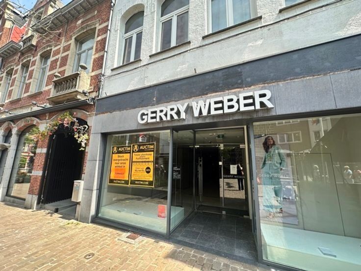 Handelsruimte te huur op toplocatie in Aarschot – ca. 380 m² winkeloppervlakte foto 1