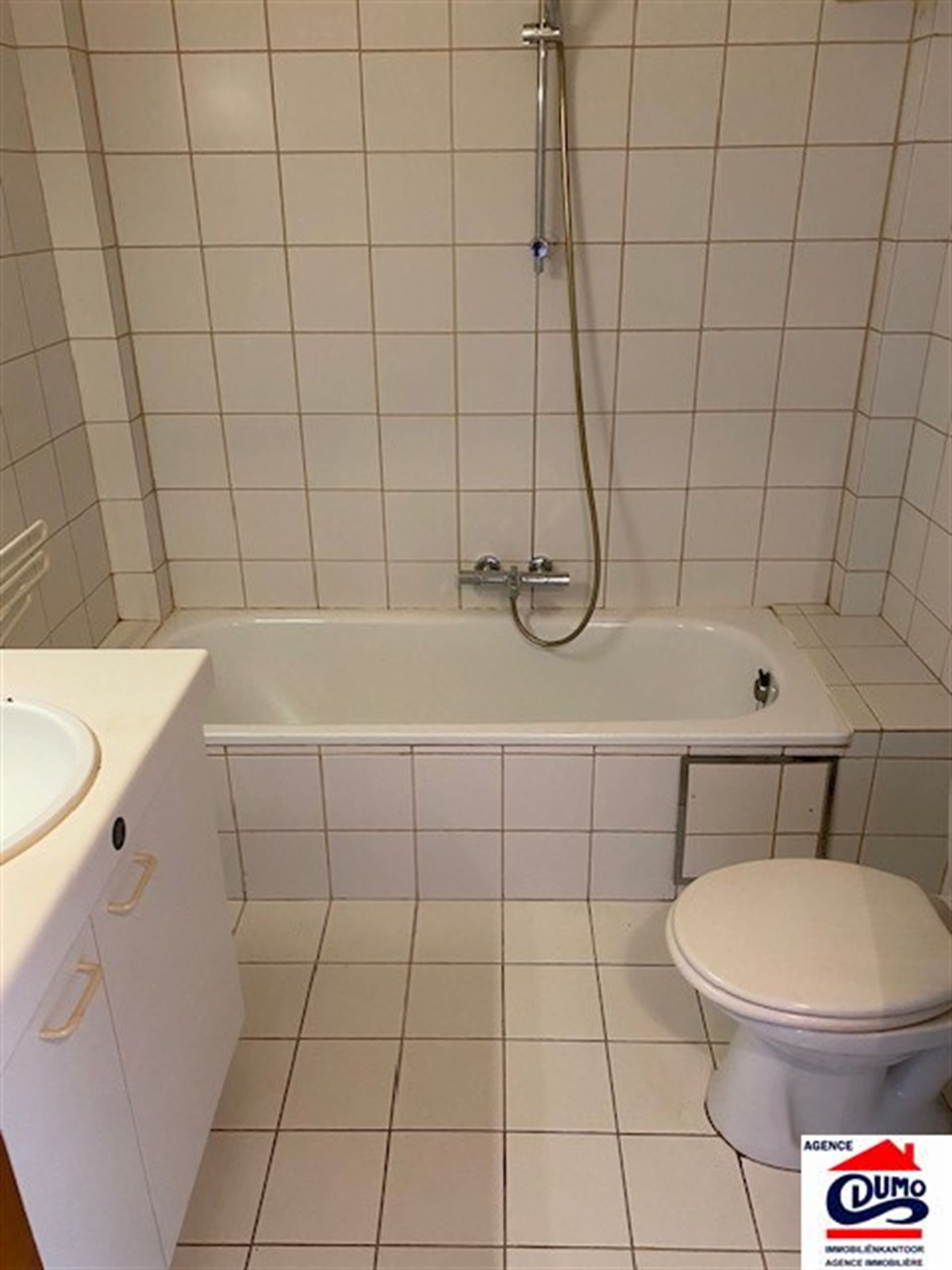 Te renoveren appartement met 1 slaapkamer en kelderberging  foto 9