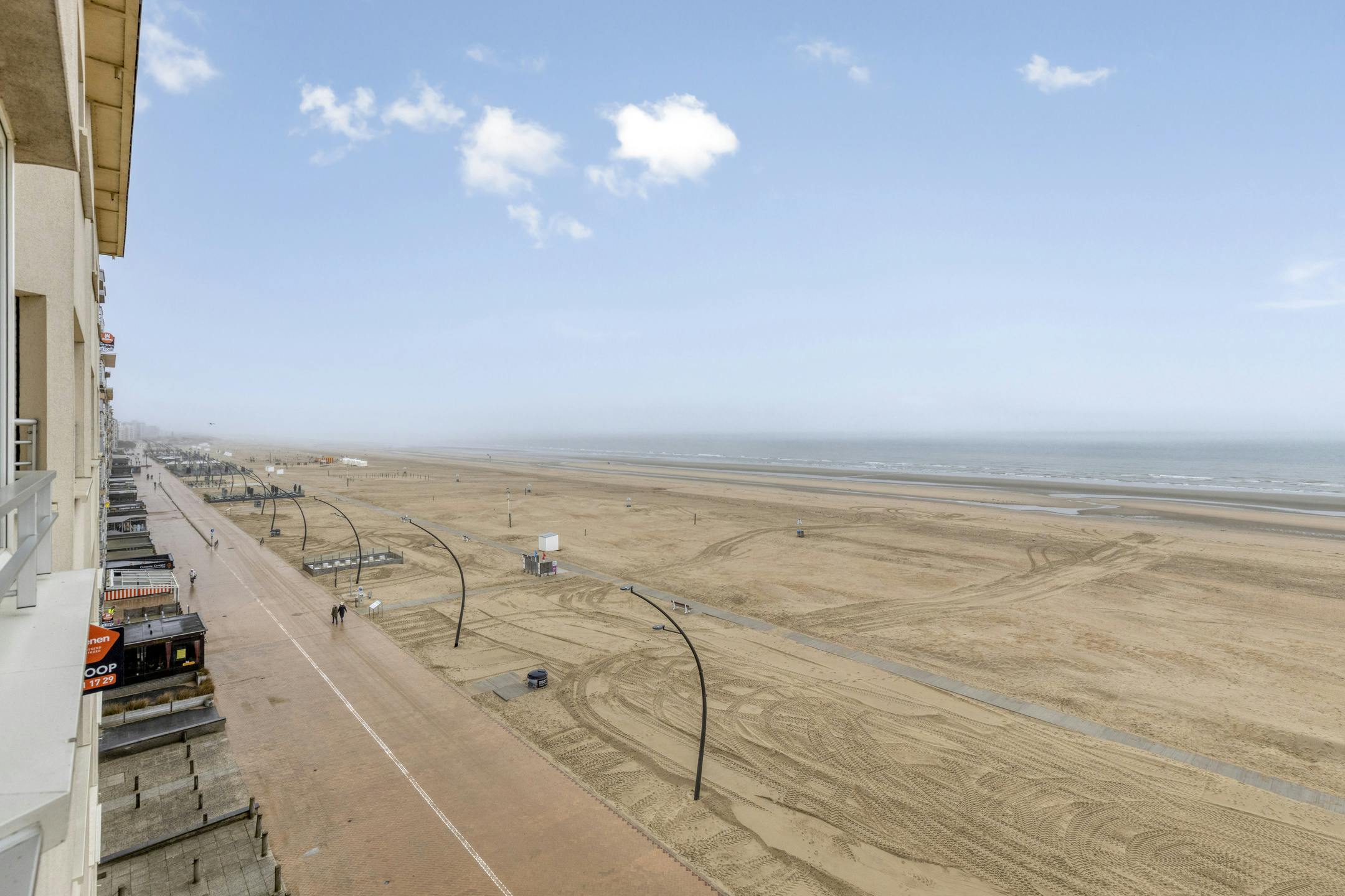 Appartement met 2 slaapkamers op de Zeedijk te De Panne foto 12