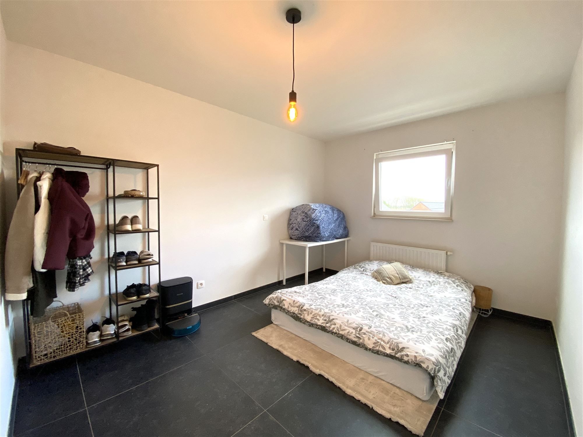 Knap duplex appartement met 3 slaapkamers, een garage en ook 2 autostaanplaatsen foto 9