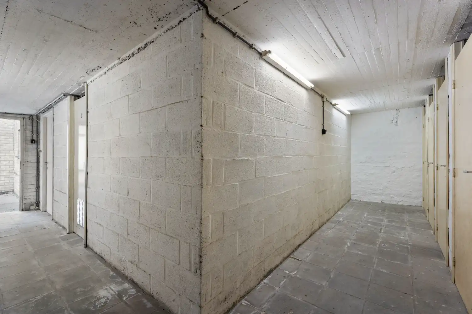 Centraal gelegen één slaapkamerappartement foto 19