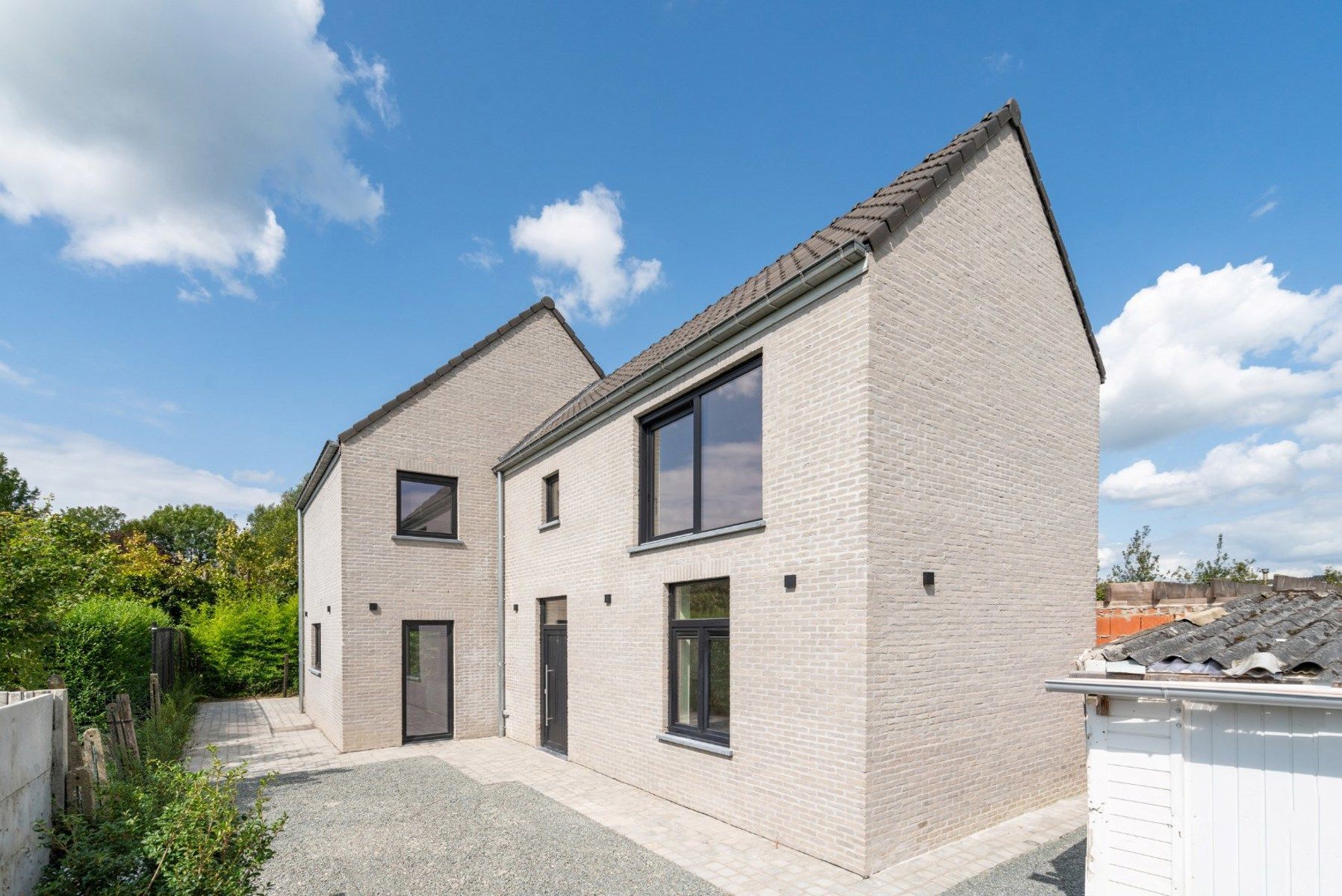 Instapklare woning op rustige ligging in Smetlede foto {{pictureIndex}}