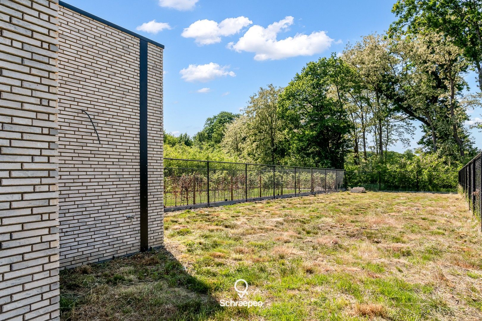 Instapklare BEN-woning met 3 slpks, hoogwaardige afwerking en aangename tuin te Heppen! foto 19
