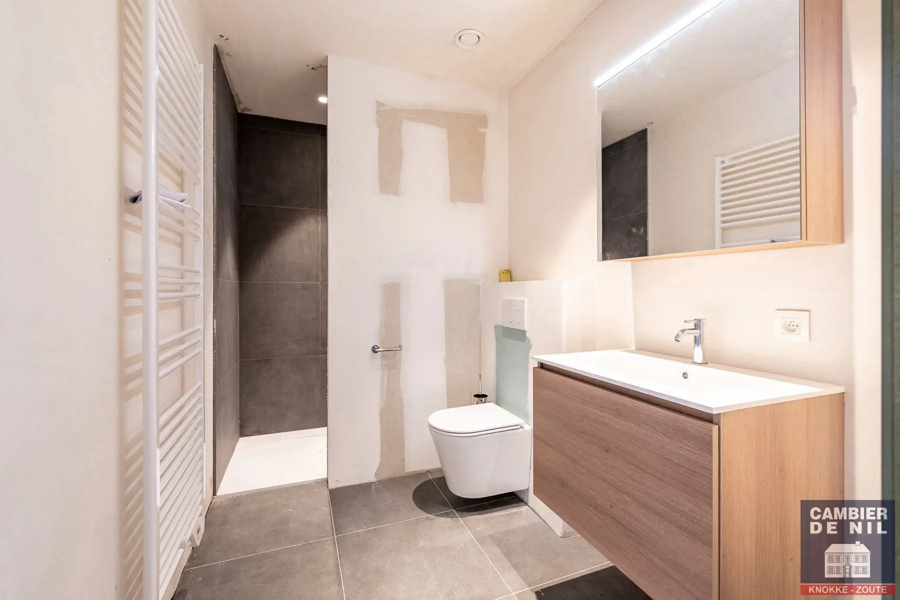Nieuwbouw - ongemeubelde koppelvilla in rustige,  residentiële wijk te Knokke-Heist  foto 26