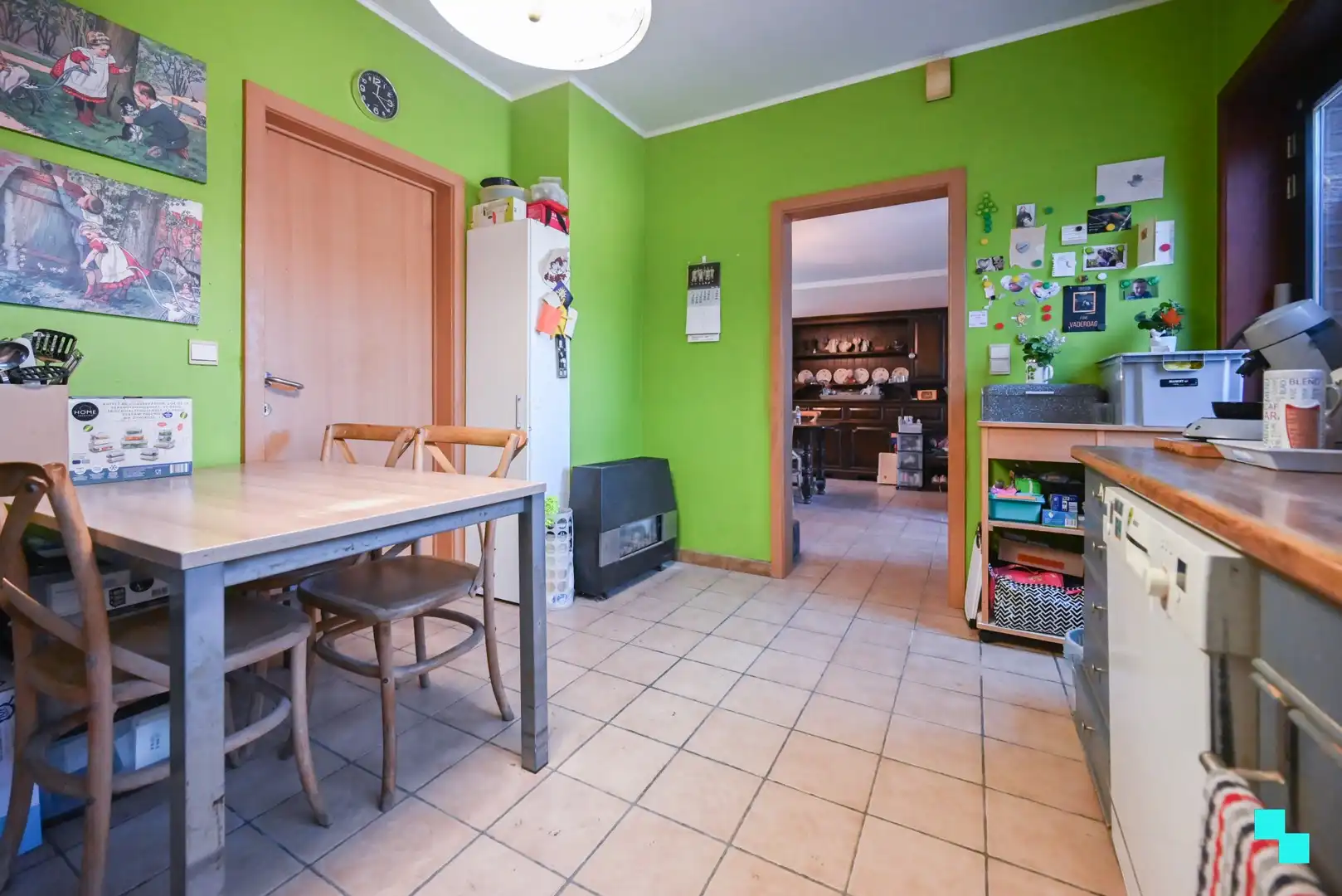 Te renoveren eengezinswoning met vier slaapkamers en ruime tuin foto 15