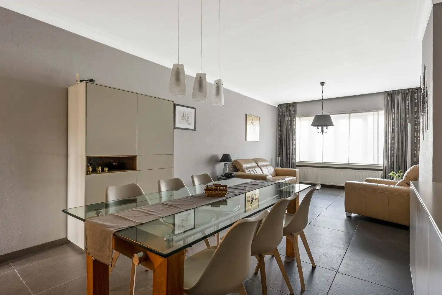 Instapklaar gelijkvloers appartement met zonnige tuin foto 2
