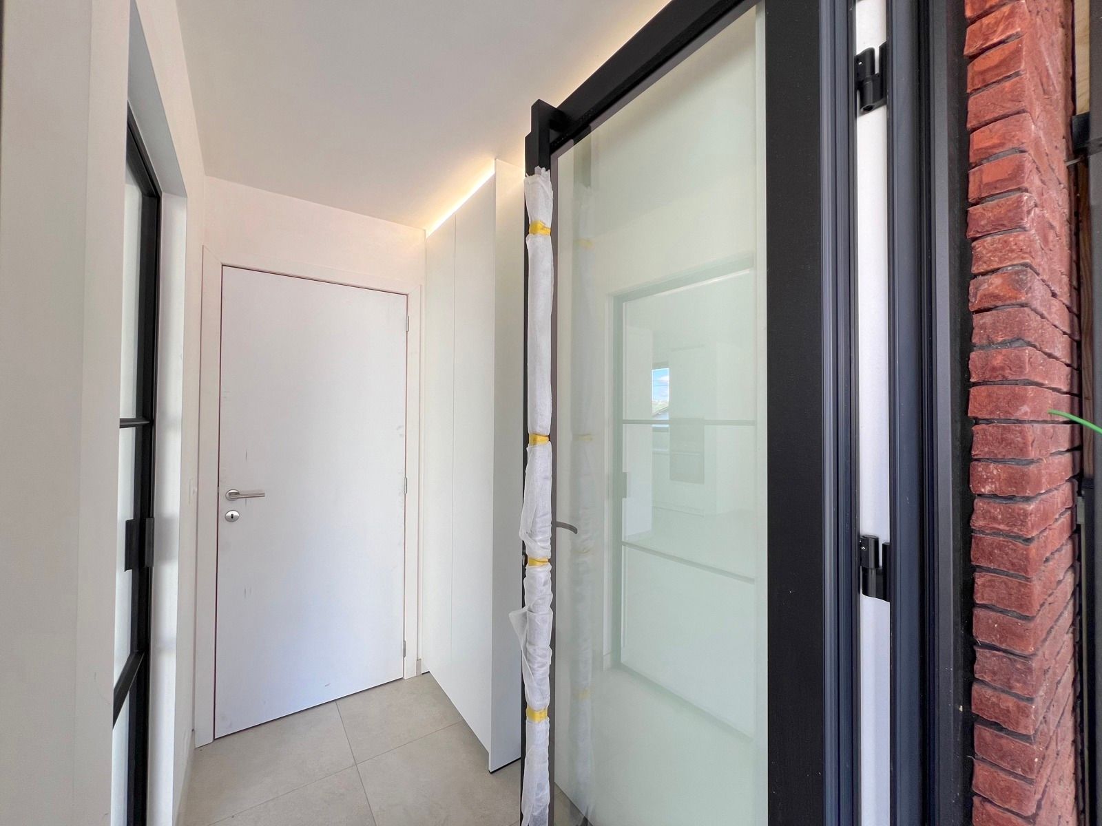 Prachtige woning met 4 slaapkamers foto 14