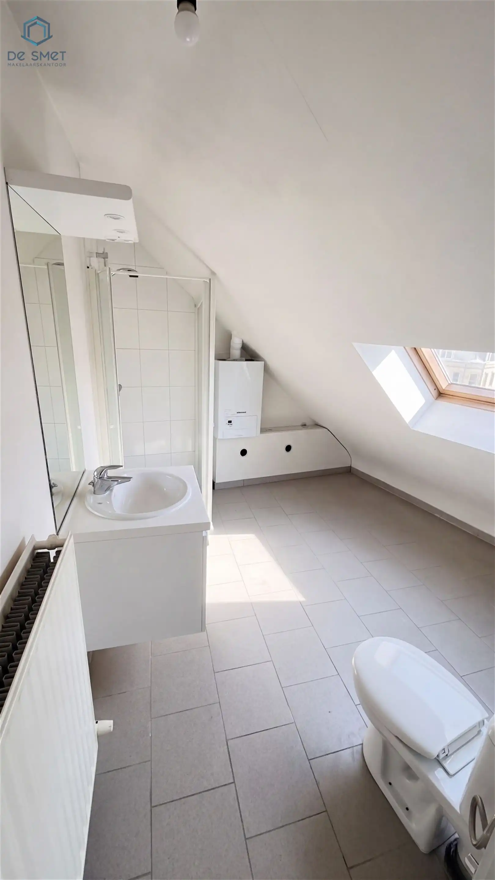 OP TE FRISSEN APPARTEMENT/OPBRENGSTEIGENDOM CENTRUM GERAARDSBERGEN TE KOOP foto 9