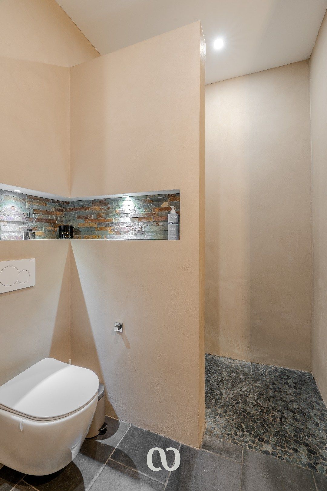 Prachtig gerenoveerde herenwoning met zeer veel ruimte foto 12