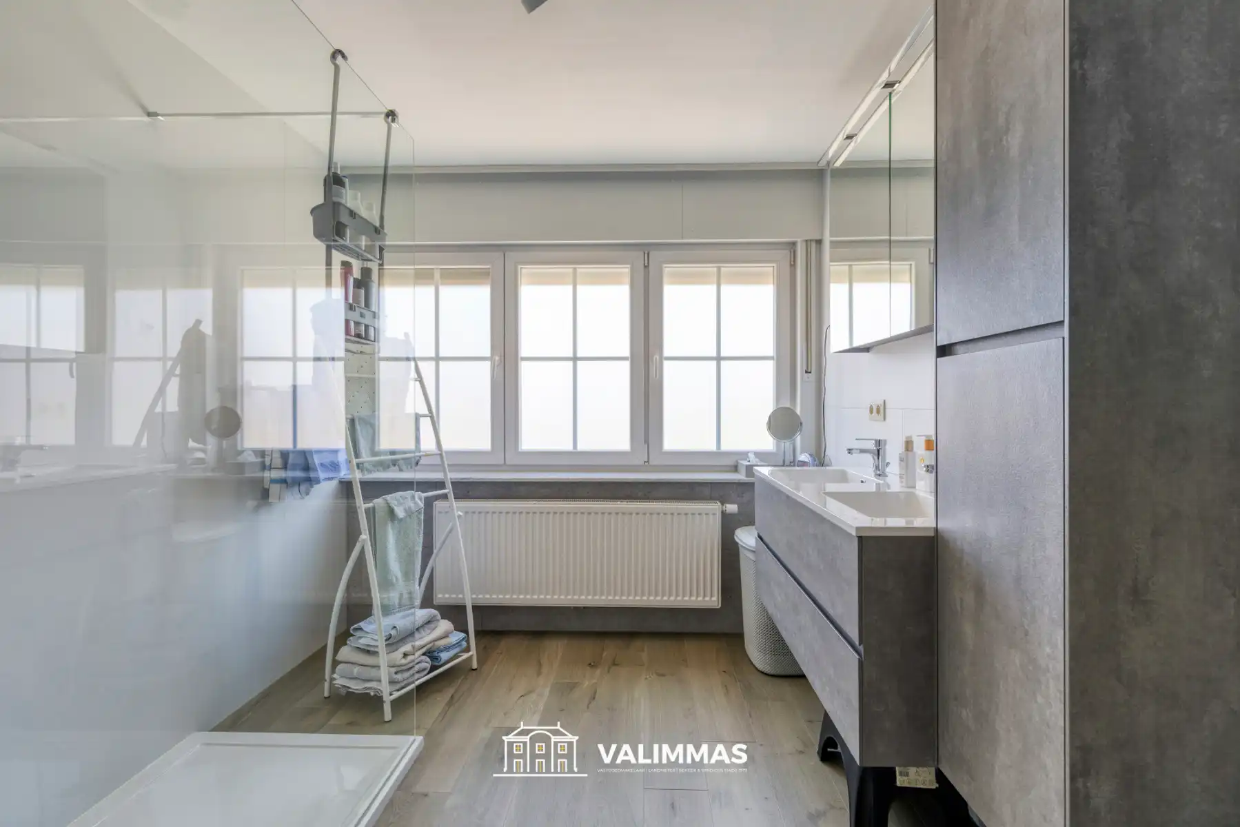 Ruime en stijlvolle rijwoning met garage en mooie tuin... foto 18