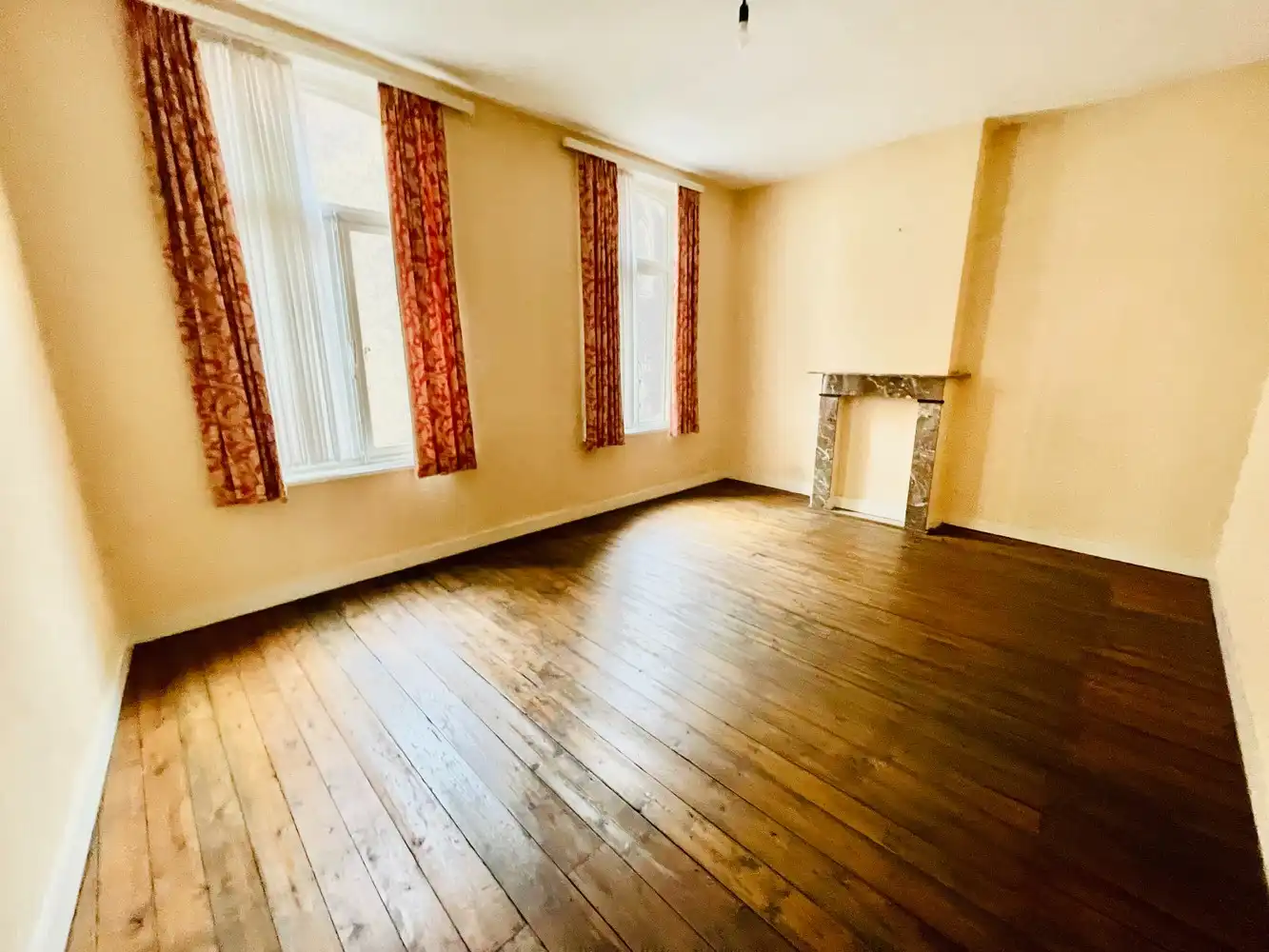 Brugge centrum , Supergoede ligging ,vlakbij Vestingen, Smedenpoort, 't Zand, station, alleinkels, resturants en cafés foto 19