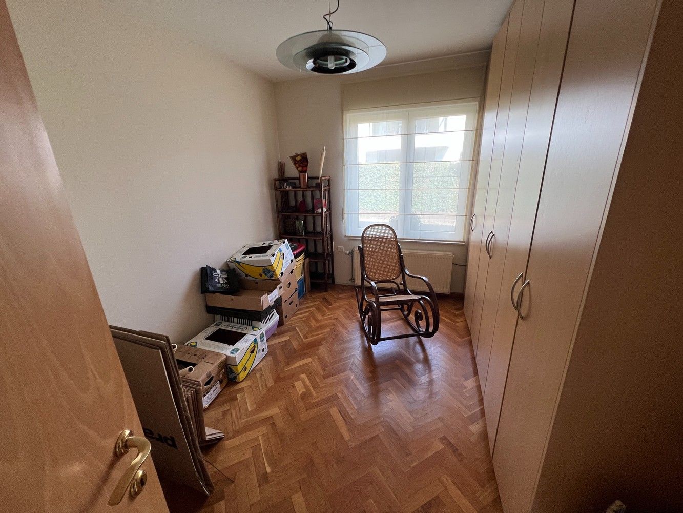 Luxueus gelijkvloers appartement met 3 slaapkamers, tuin en garage foto 15