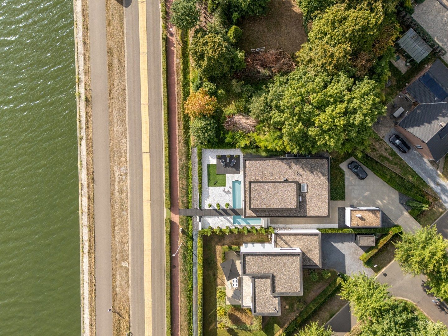 Unieke designvilla met zwembad en panoramisch uitzicht op het Albertkanaal foto 21