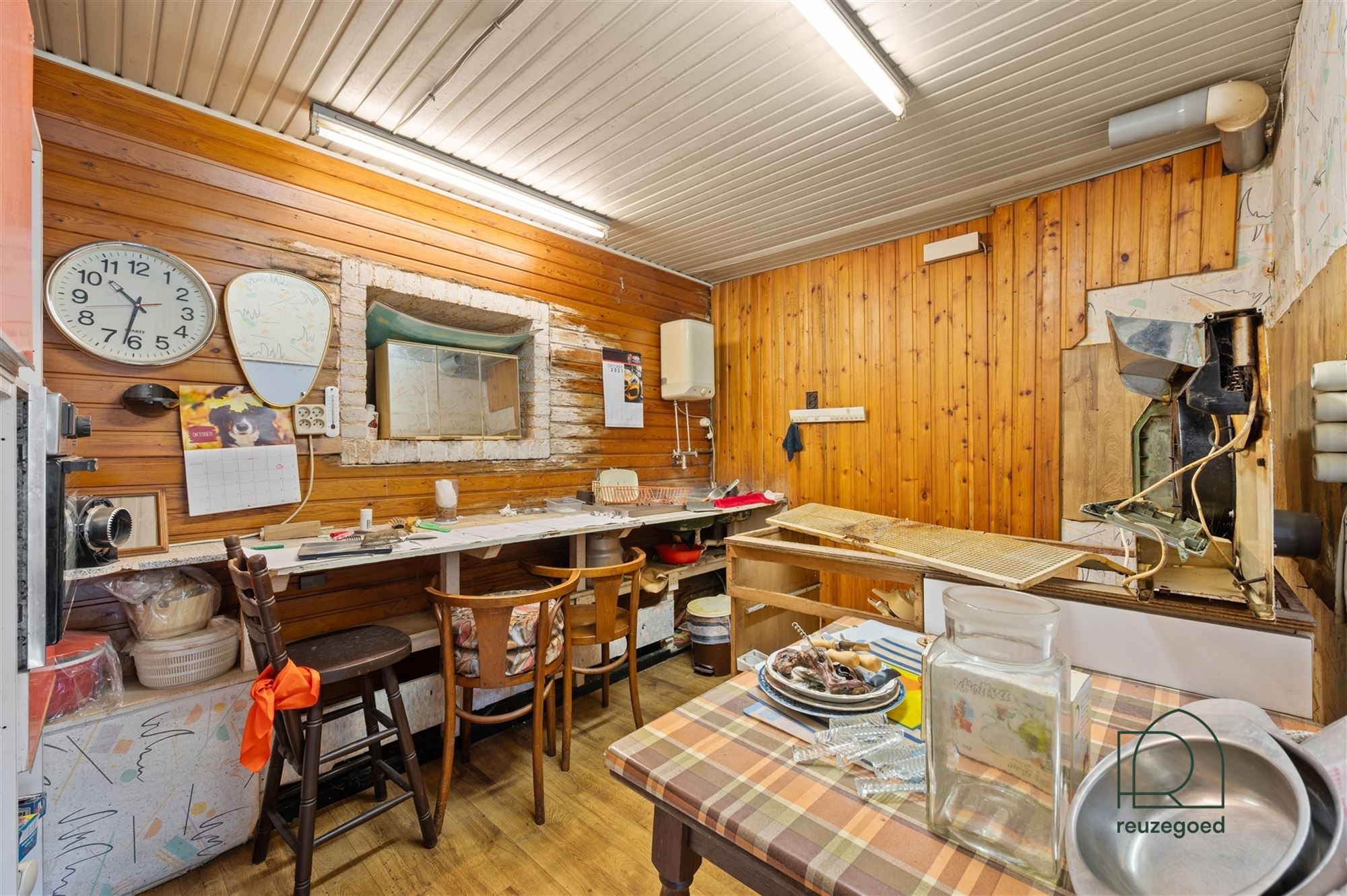 Te renoveren huis (tweewoonst)  met mogelijkheid tot 2 bouwgronden foto 14