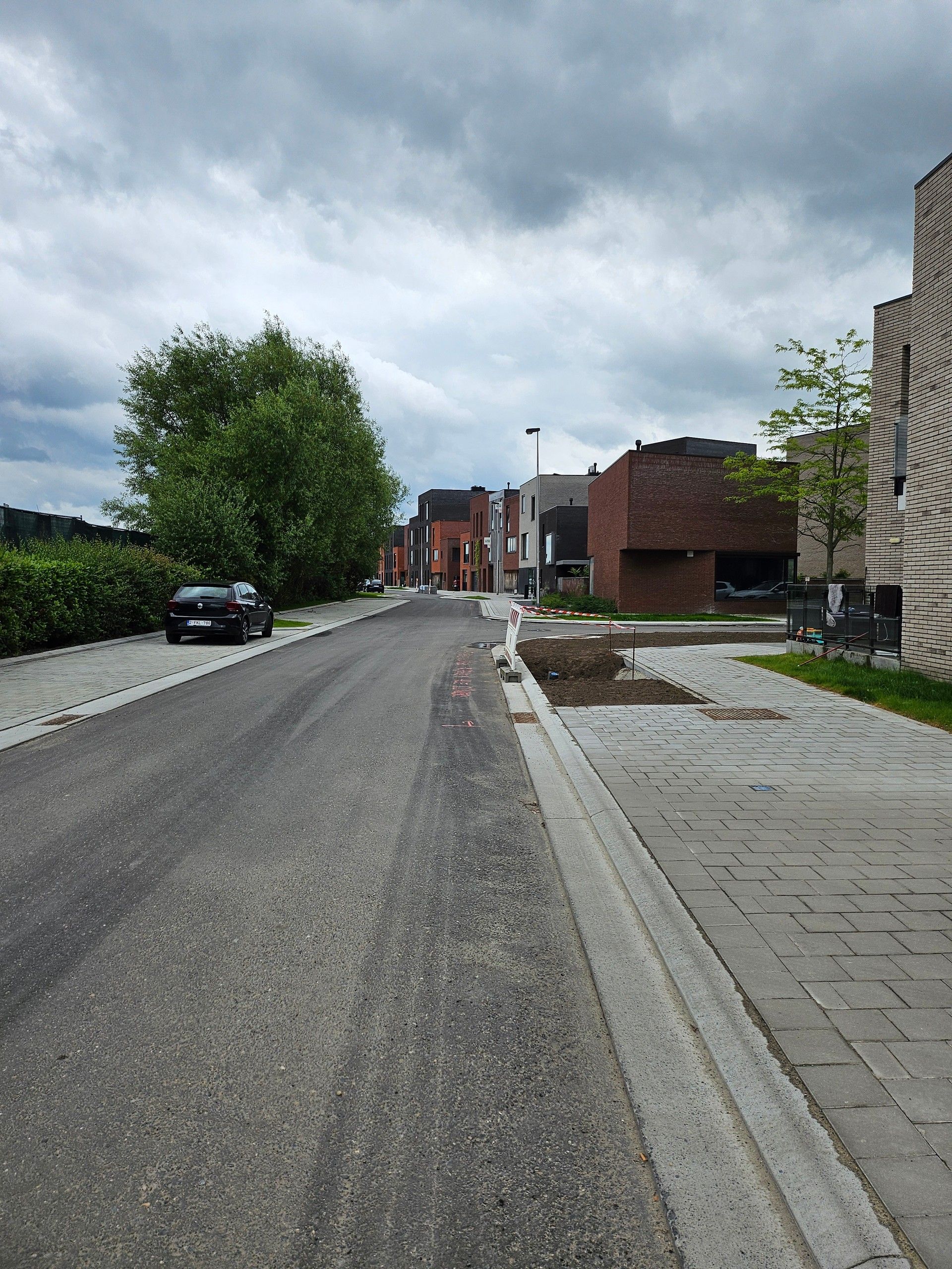 Ondergrondse autostandplaats in Res. Hasselt-West op de Hendrik van Veldekesingel. foto 7