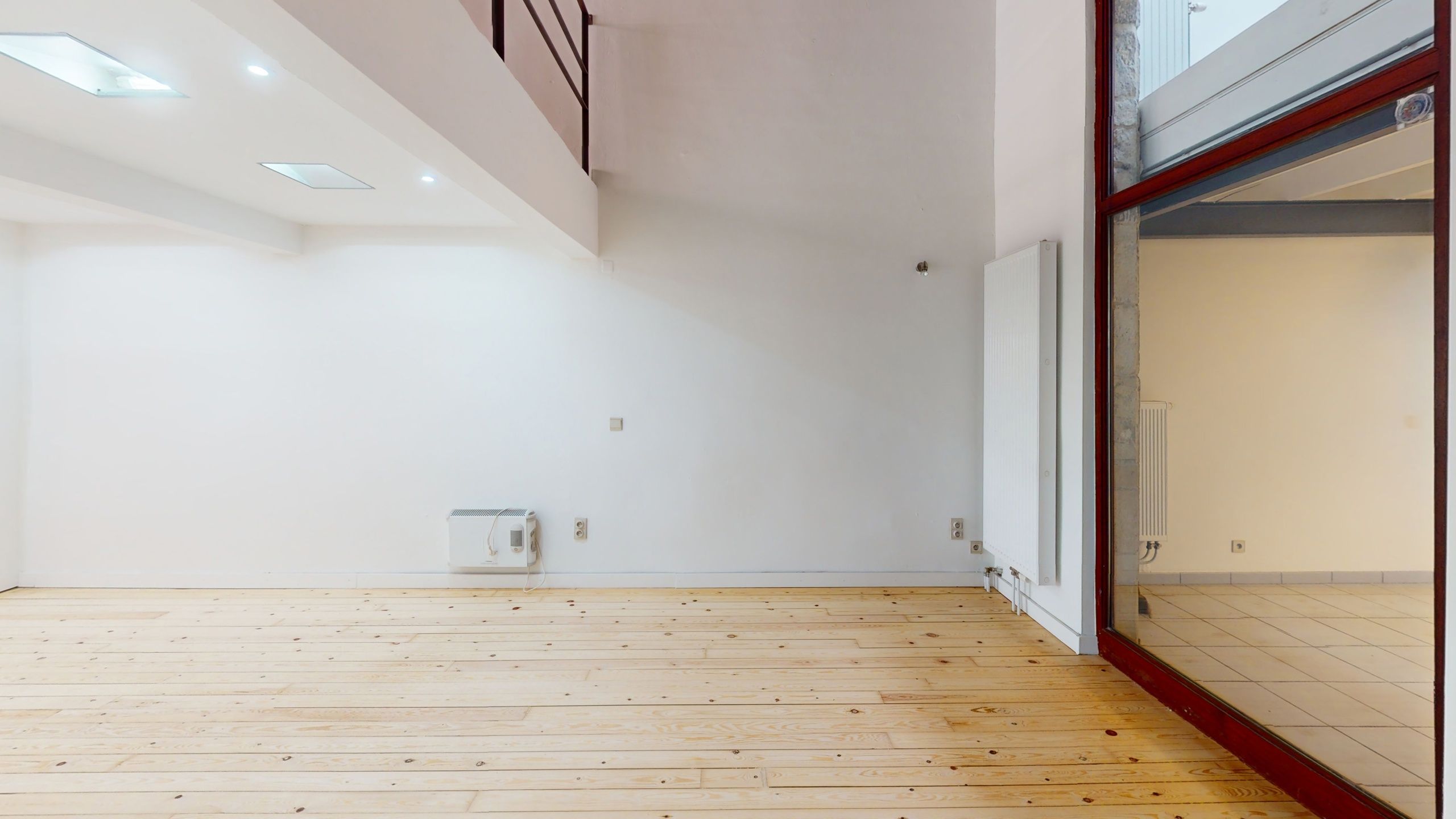 ANTWERPEN - Karaktervol kantoor op centrale locatie foto 4