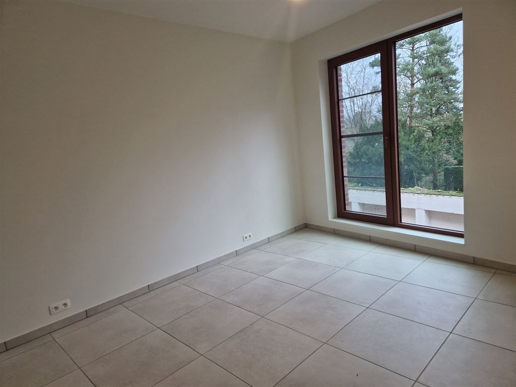 Recentbouw appartement met centrale ligging foto 10