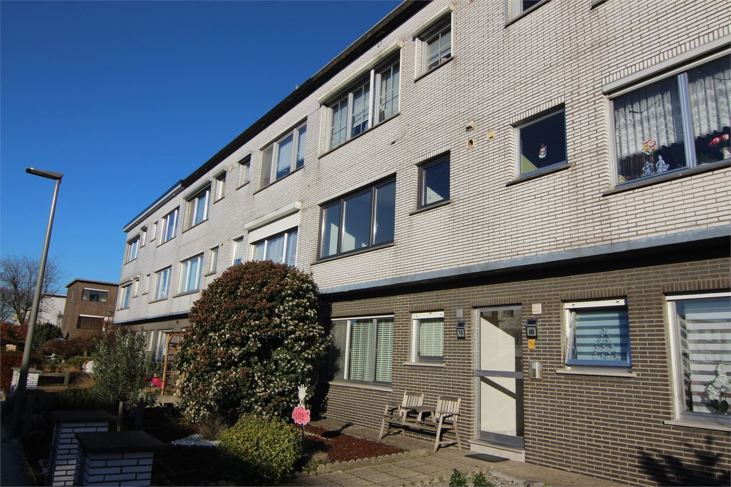 Instapklaar en recent vernieuwd appartement op toplocatie! foto {{pictureIndex}}