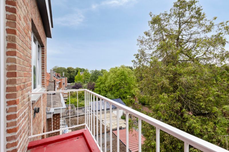 Charmant appartement te koop in Sint-Amandsberg foto 12