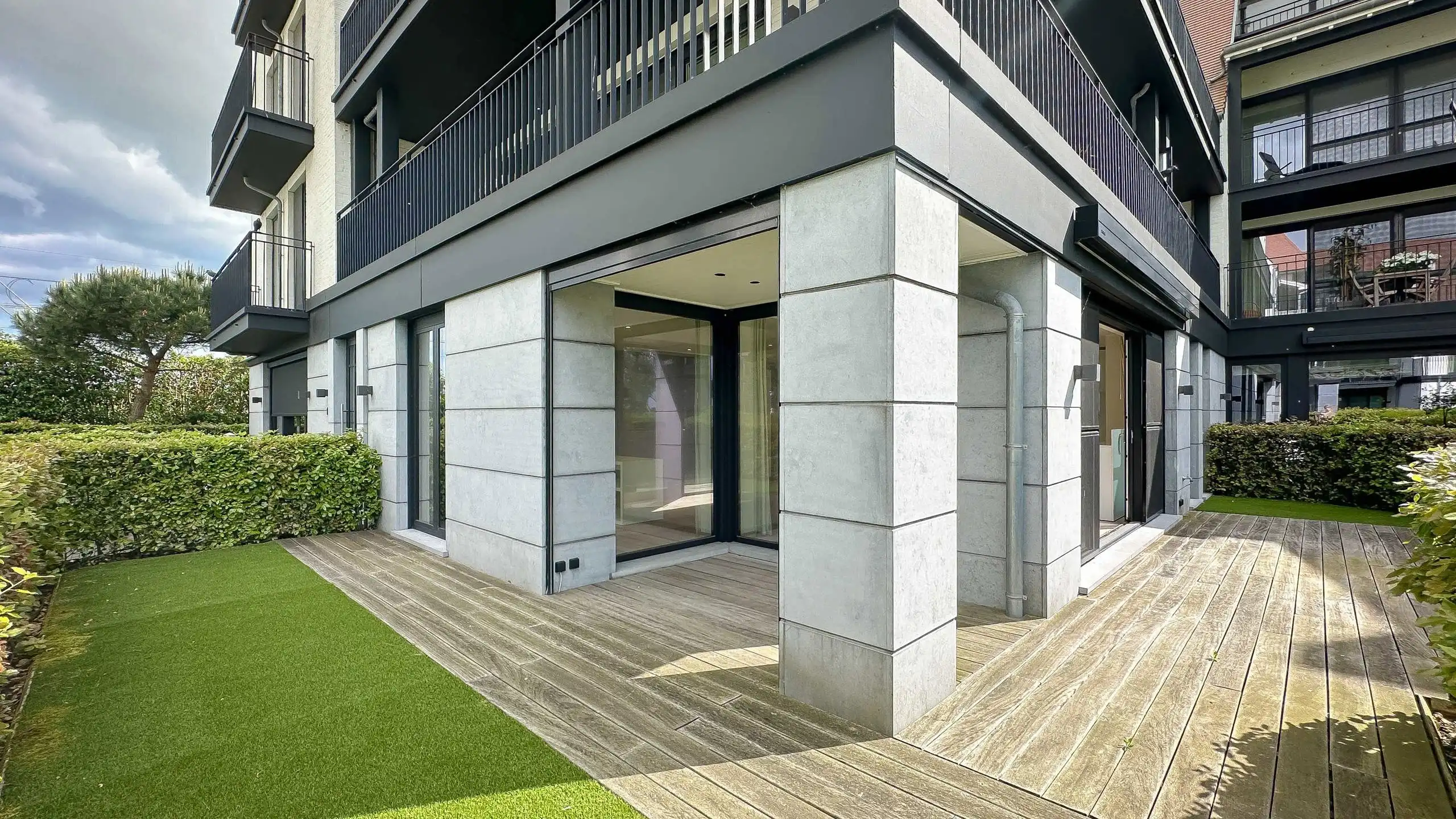 Gelijkvloers HOEKAPPARTEMENT, zonnig terras, te DUINENWATER foto 13