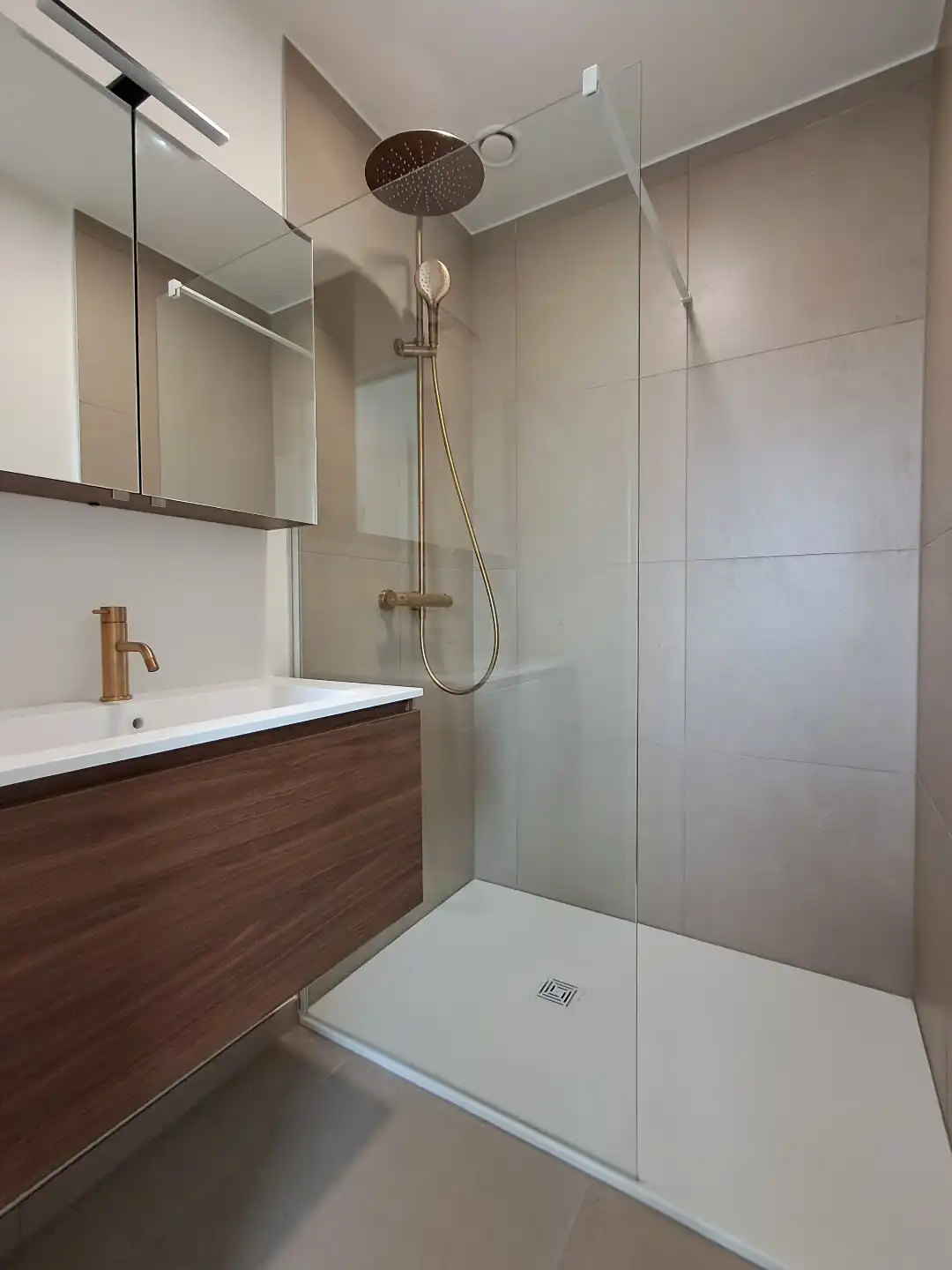 Penthouse in het centrum van Sijsele! foto 15