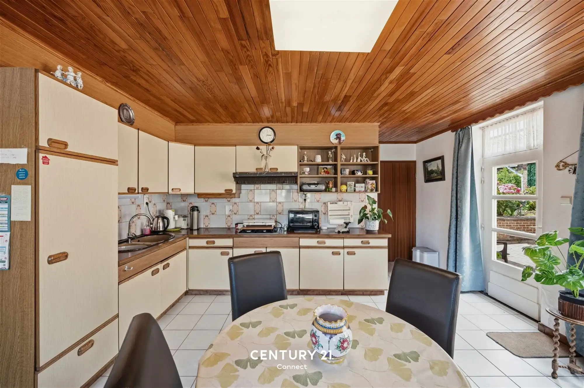 Woning op een perceel van 16 are 20 ca te Lubbeek. foto 8