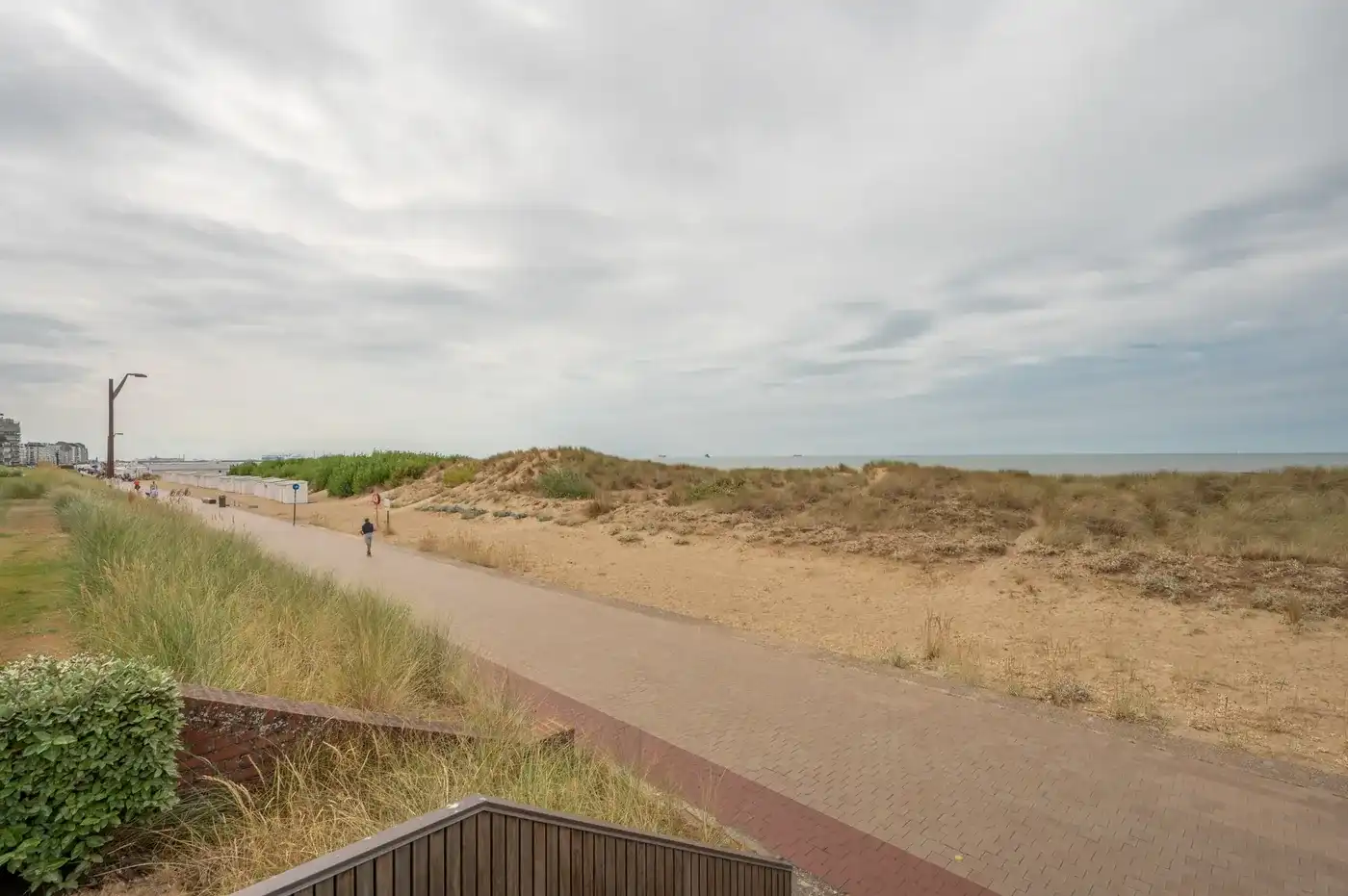 Royaal villa-appartement met frontaal zeezicht, aan de Wandeldijk in het Zoute foto 25