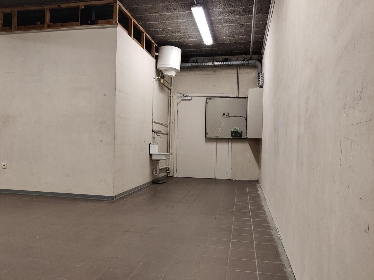 GOED GELEGEN HANDELSRUIMTE MOL foto 8