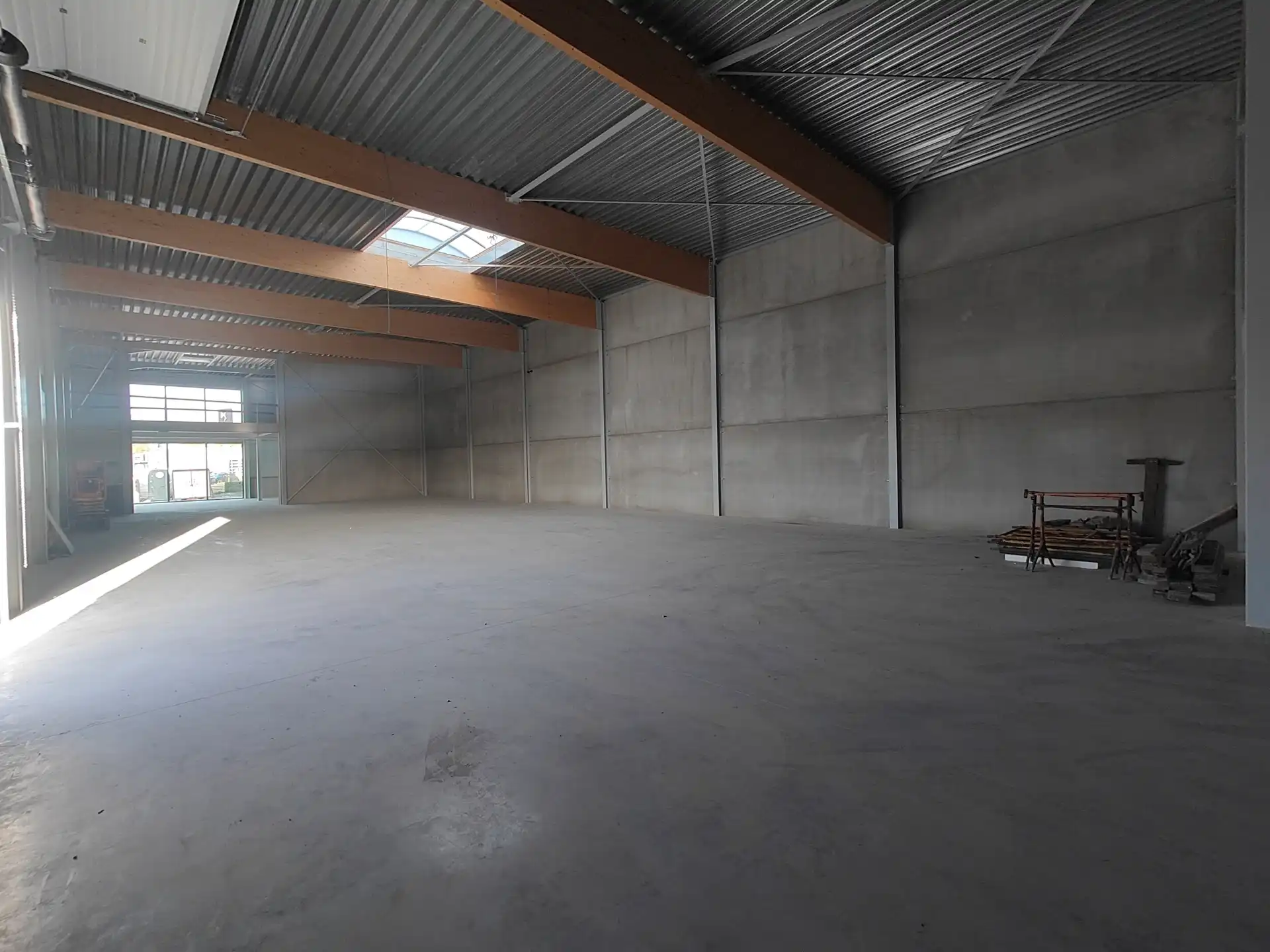 Te Huur Magazijnruimte / Groothandel aan de Boomsesteenweg, Wilrijk foto 3