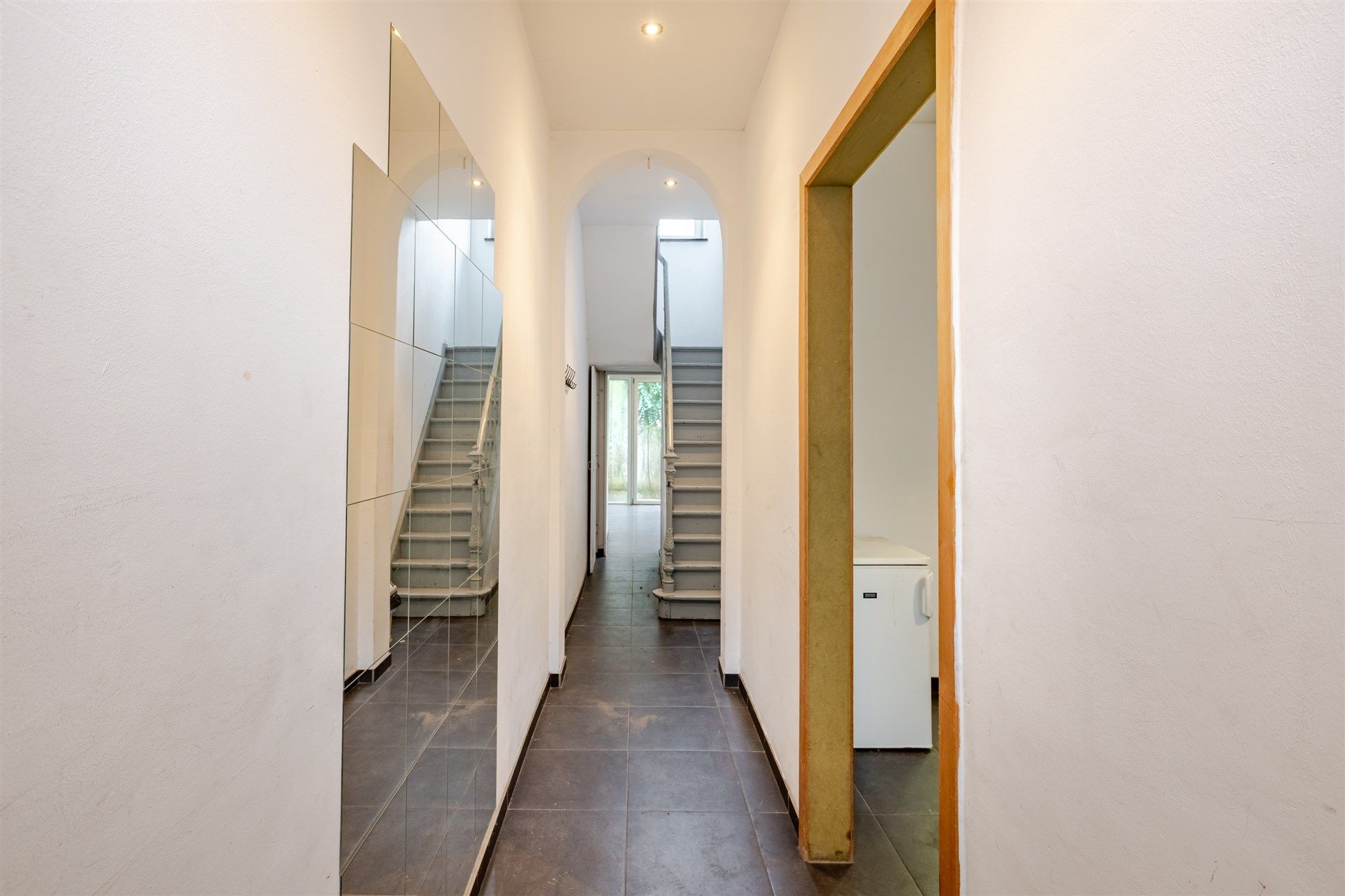 Stadswoning met 2 slaapkamers en 2 badkamers foto 2